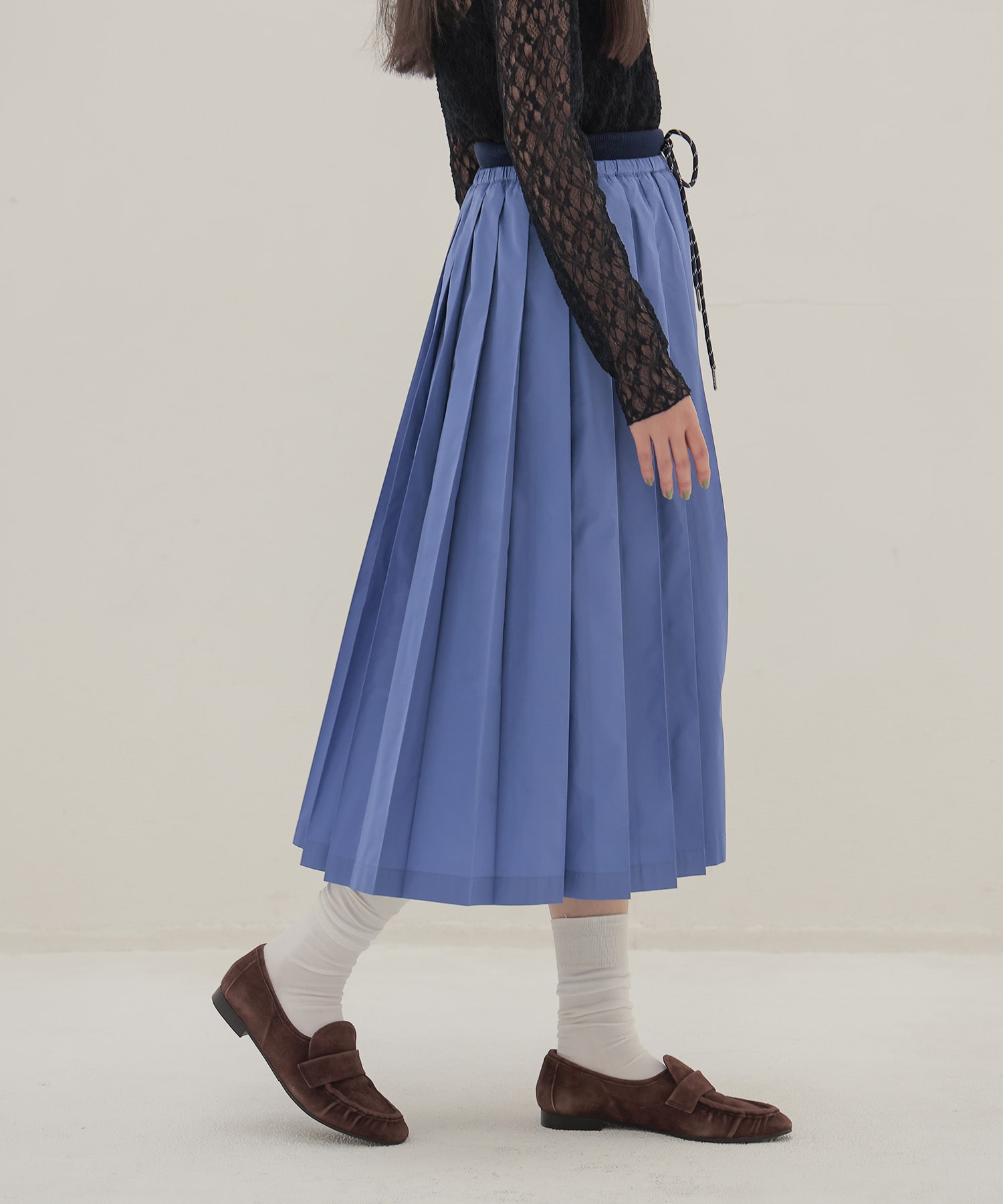 taffeta one-way tuck skirt