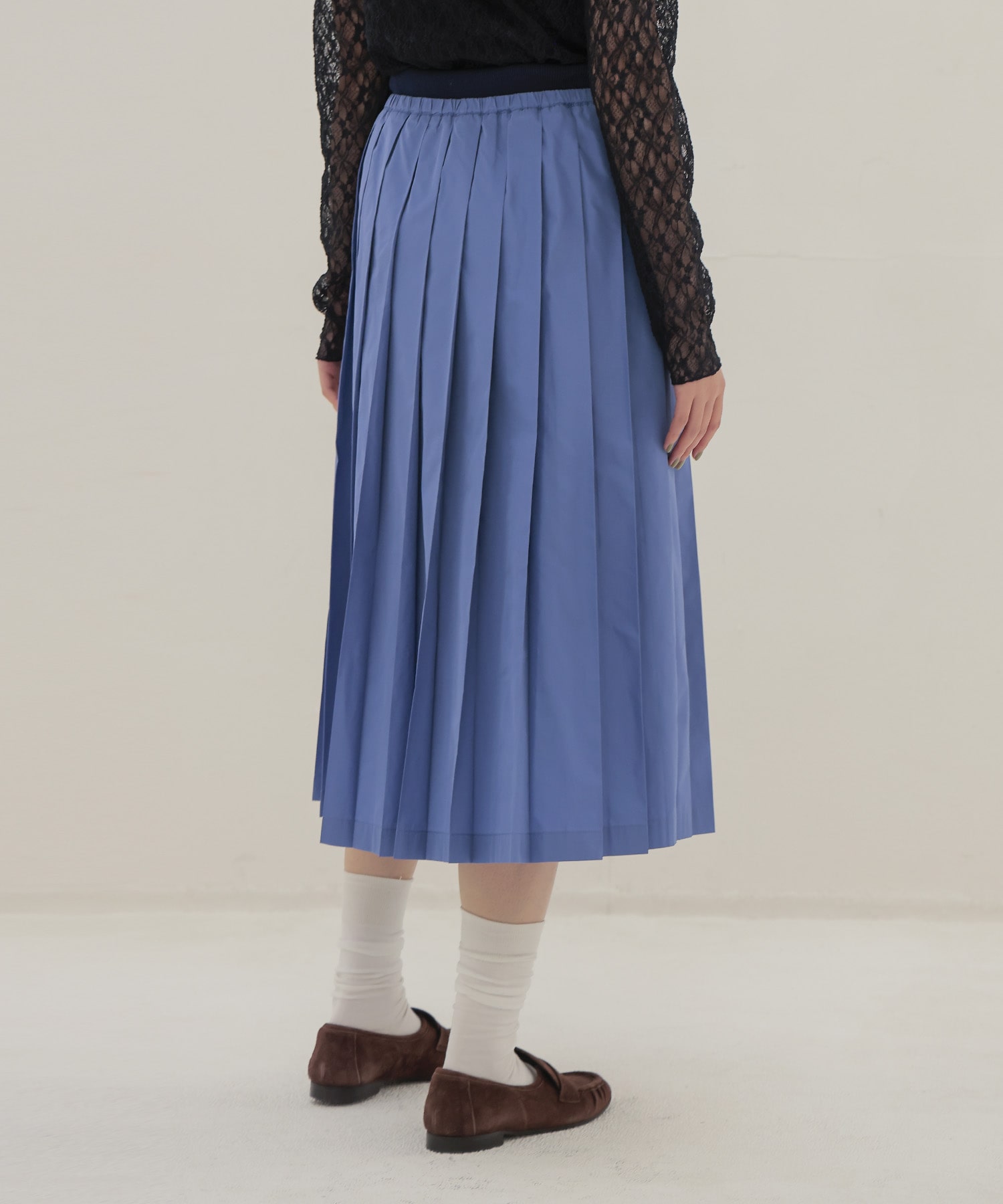 taffeta one-way tuck skirt