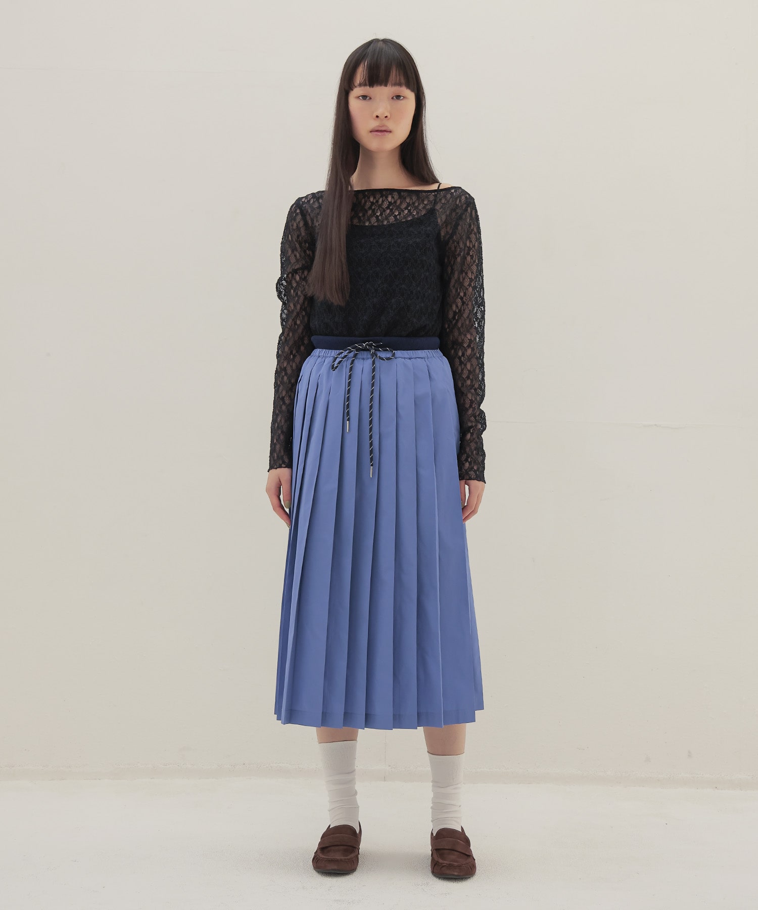 taffeta one-way tuck skirt