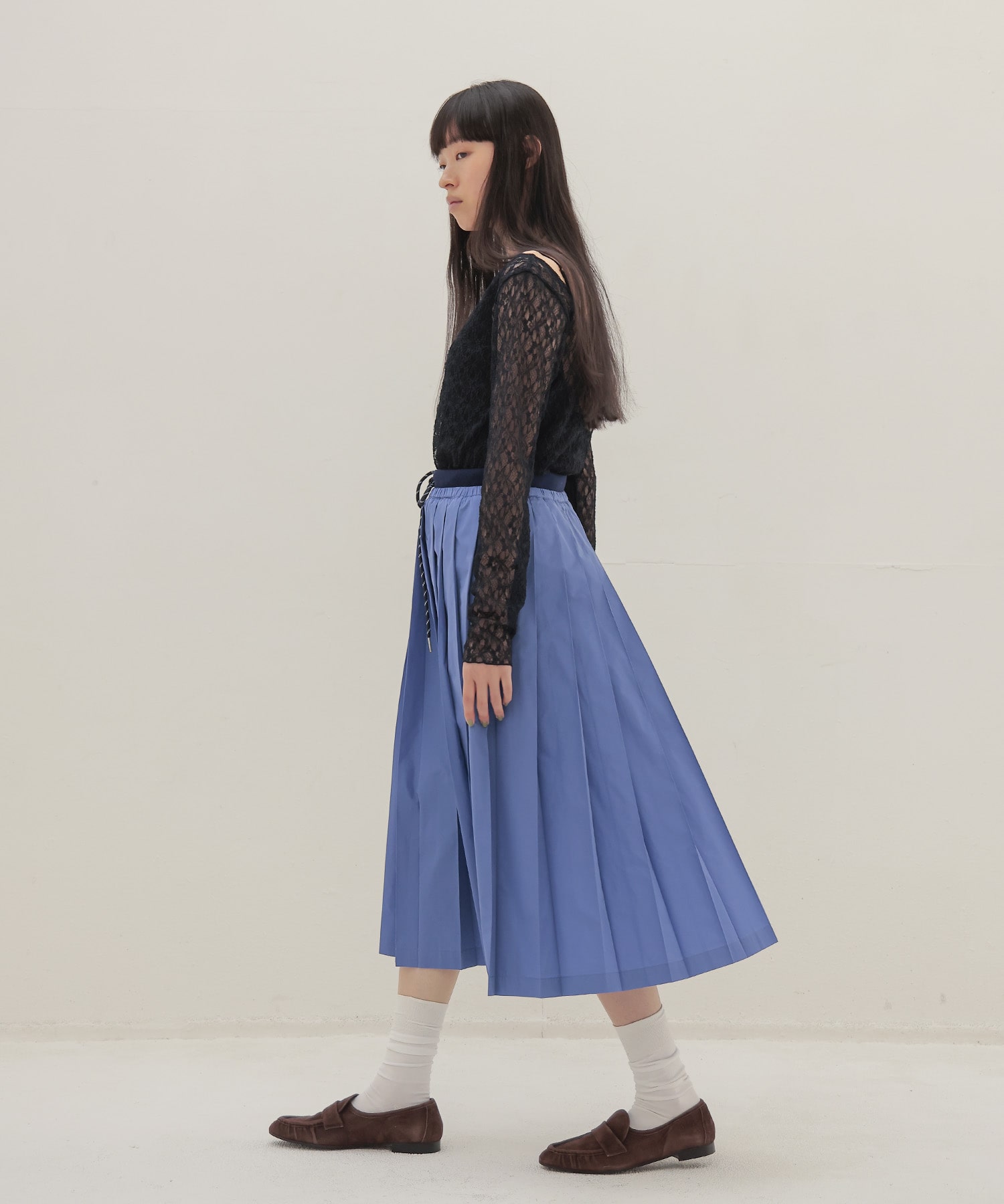 taffeta one-way tuck skirt