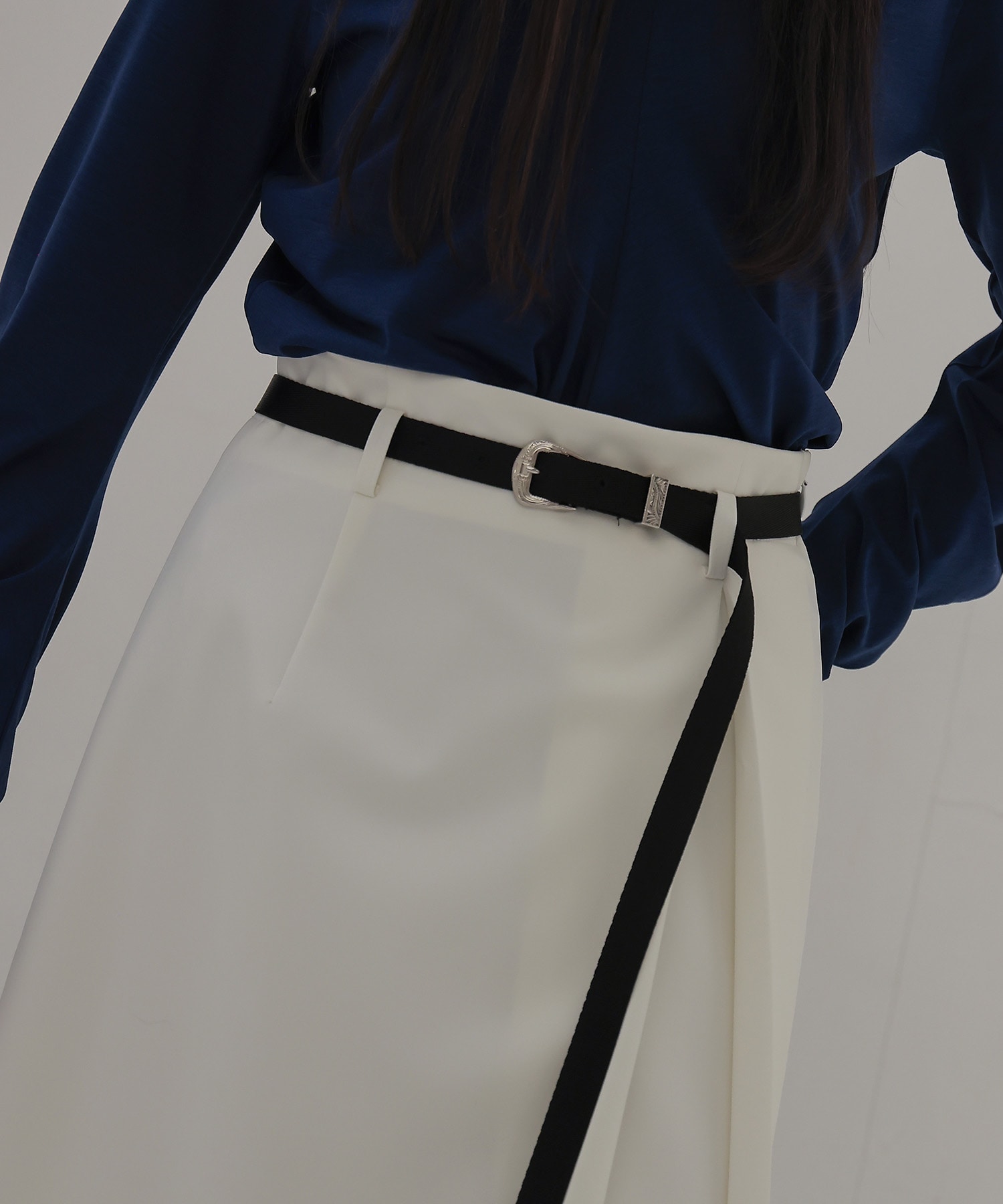 one pleats long skirt