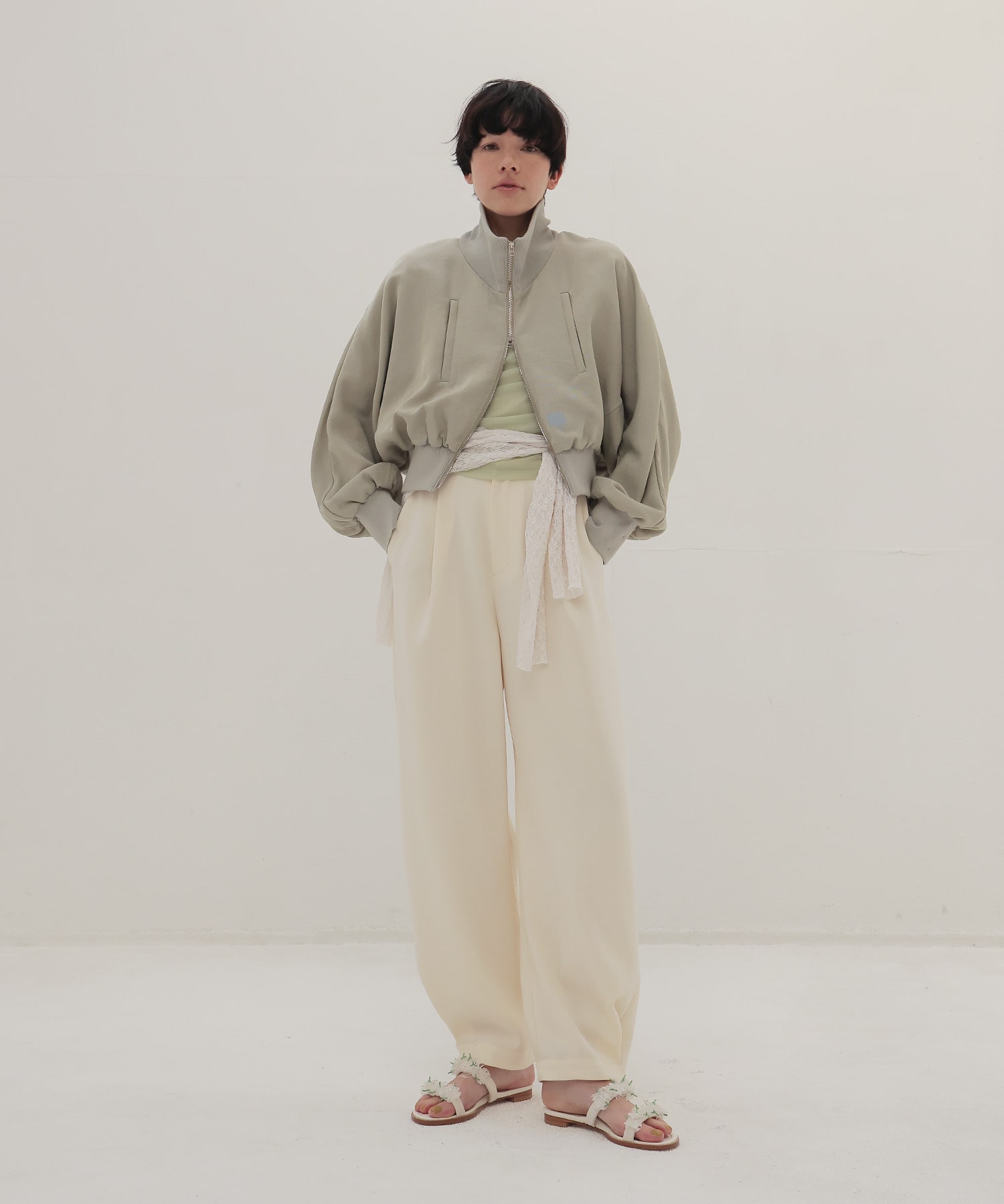double satin hem tuck pants