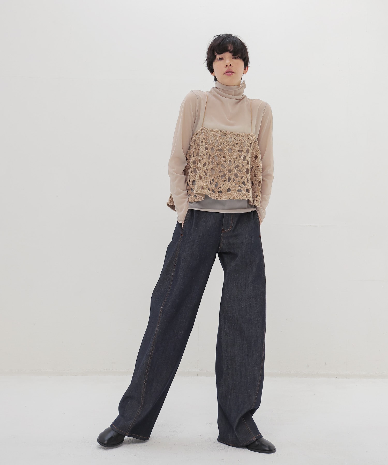 rigid like barrel denim