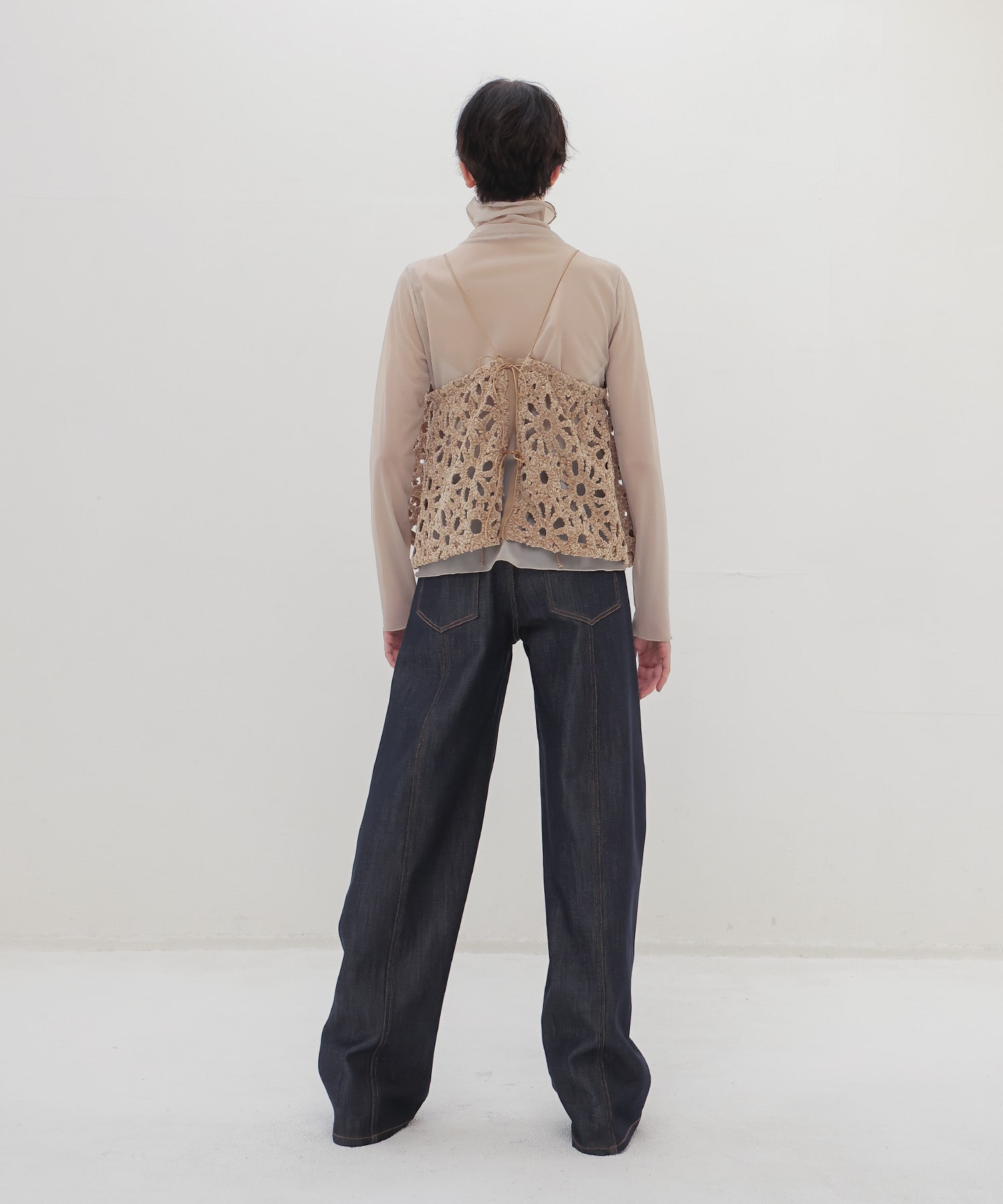 rigid like barrel denim