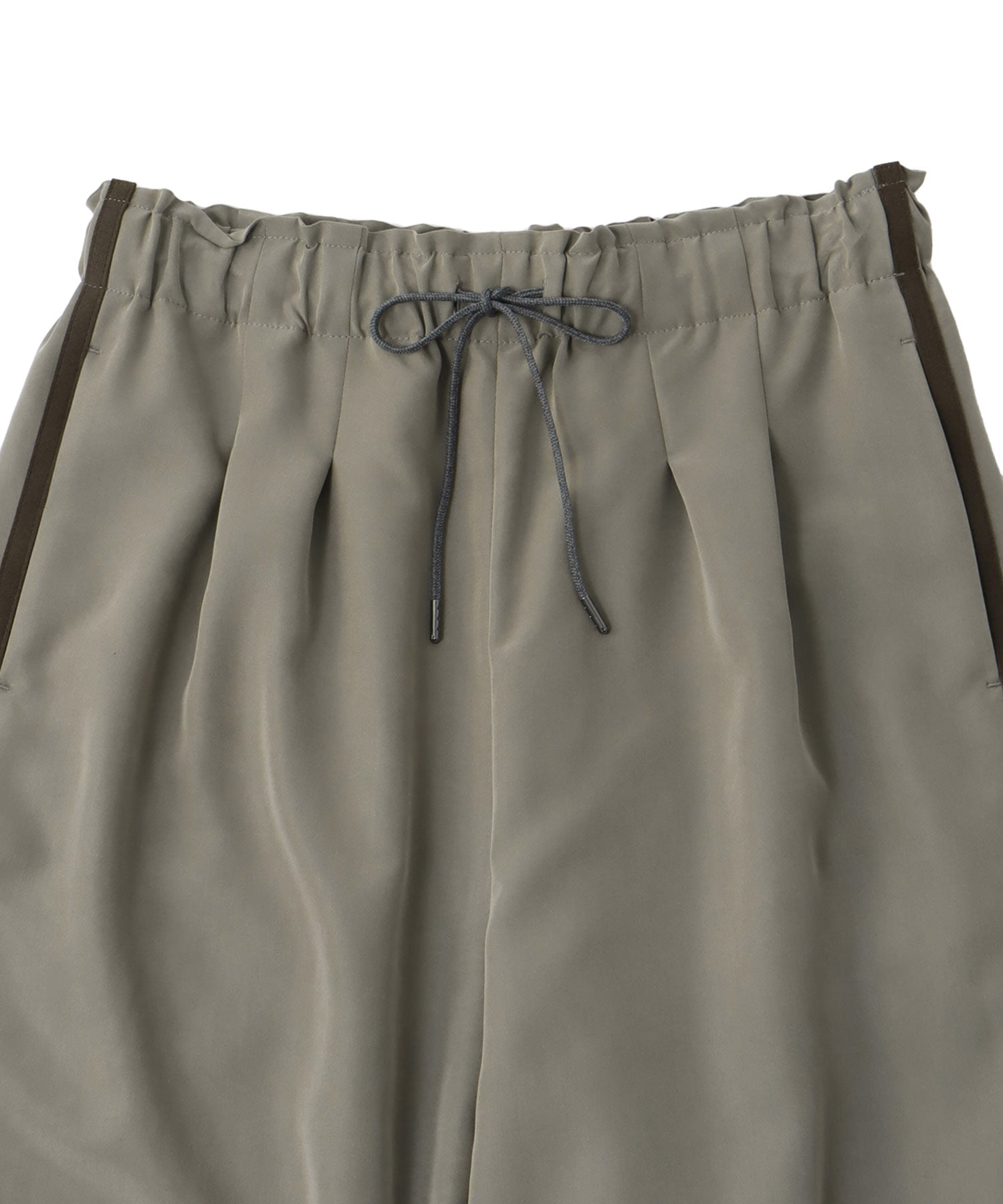 gather balloon line pants