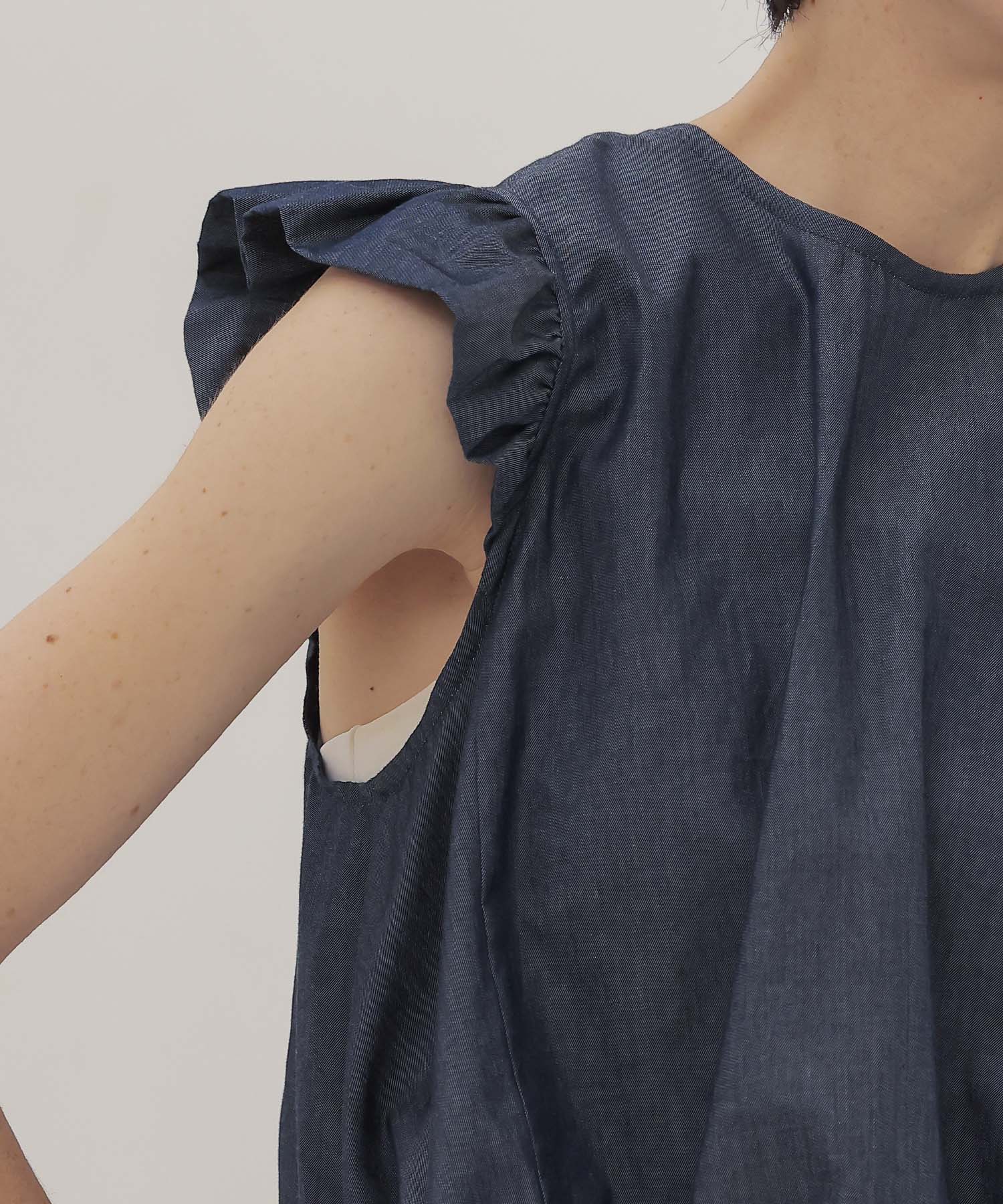 raffle bubble blouse