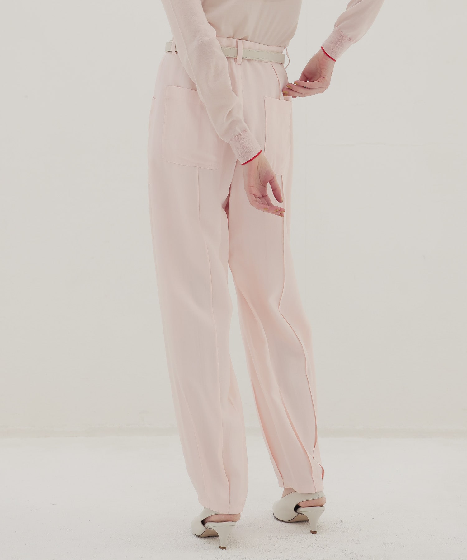 freezer balloon cropped pants