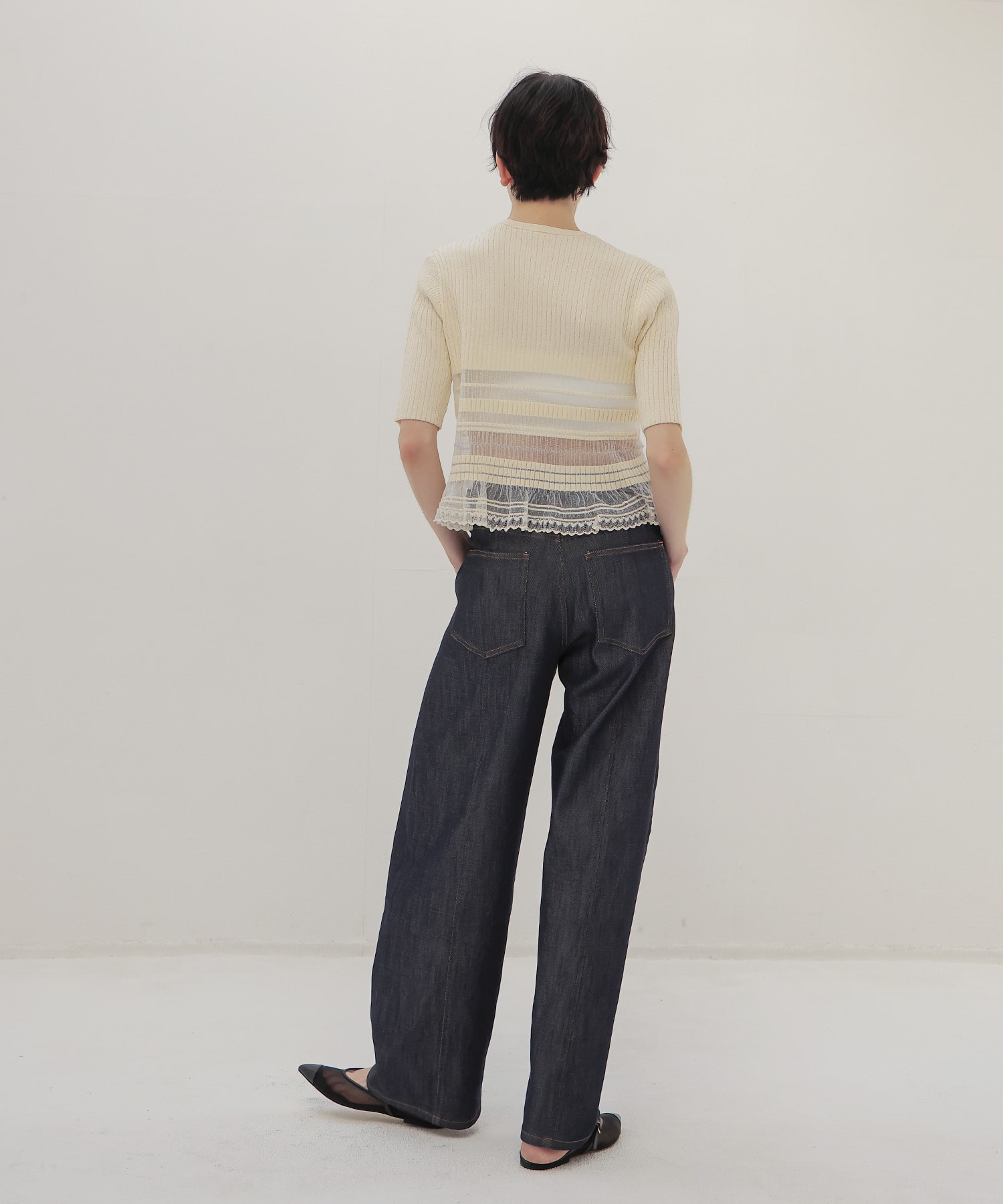 sheer shadow border half sleeve pullover