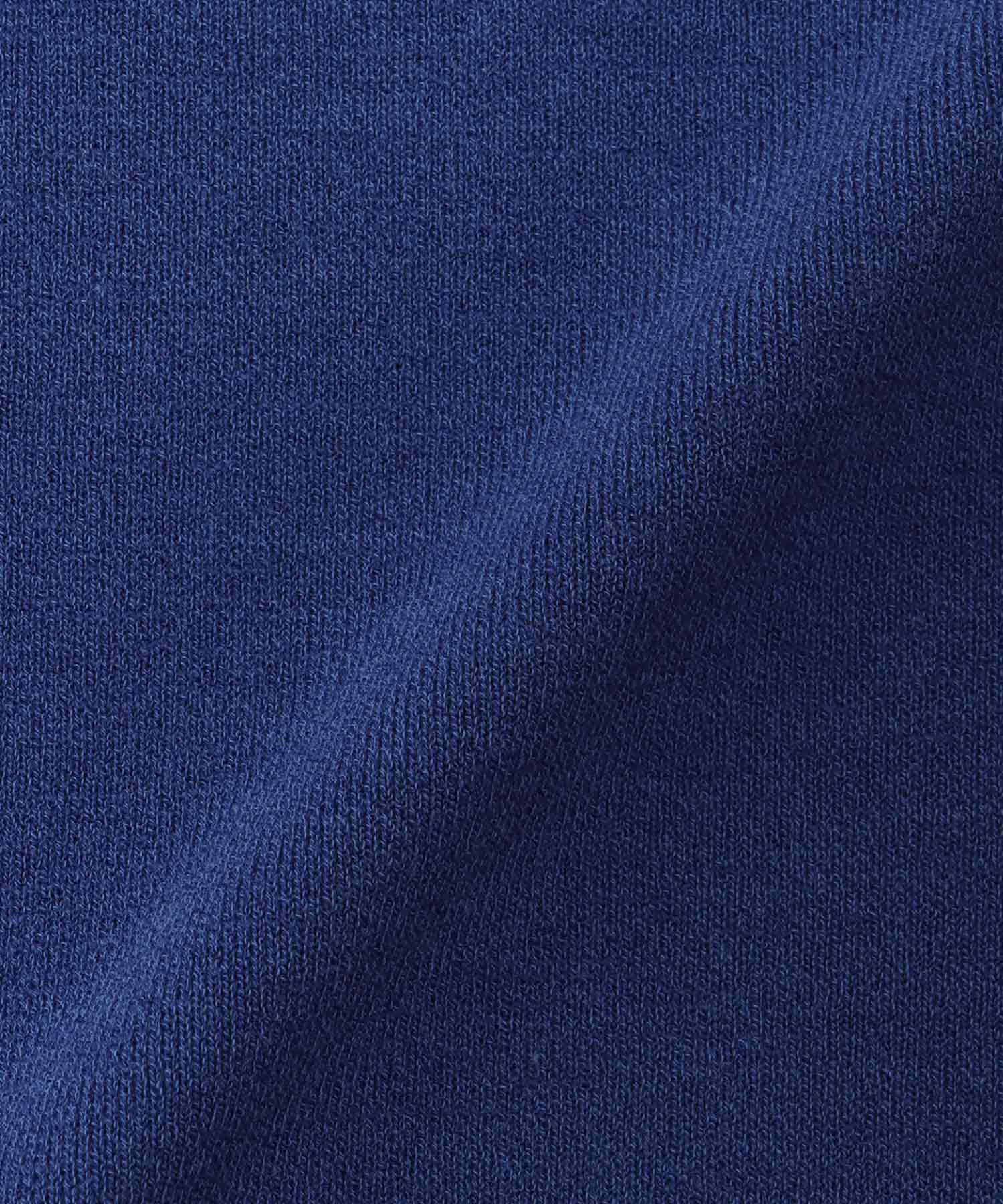 turtleneck sleeveless pullover