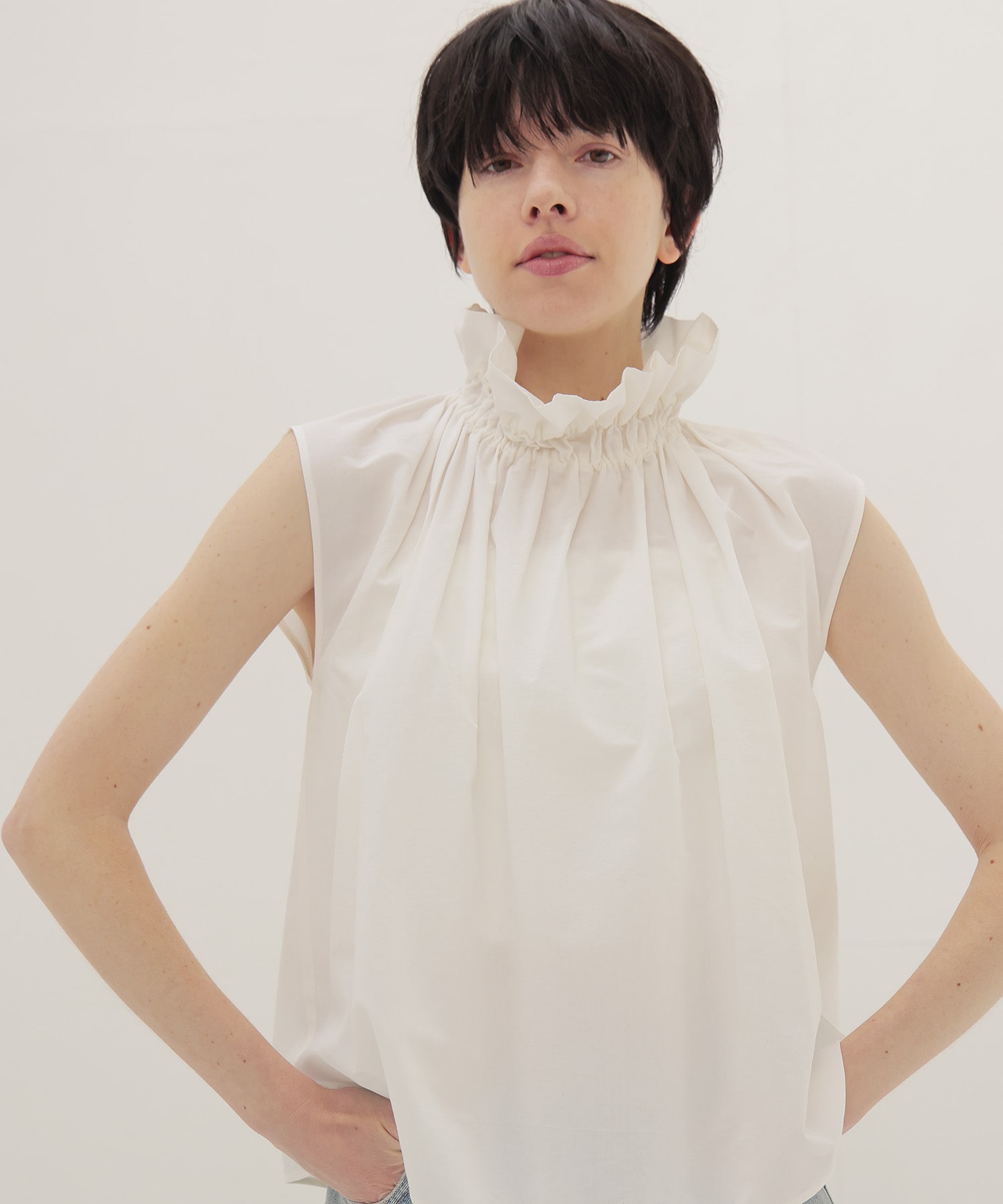 〔お家で試着〕2way frill collar blouse