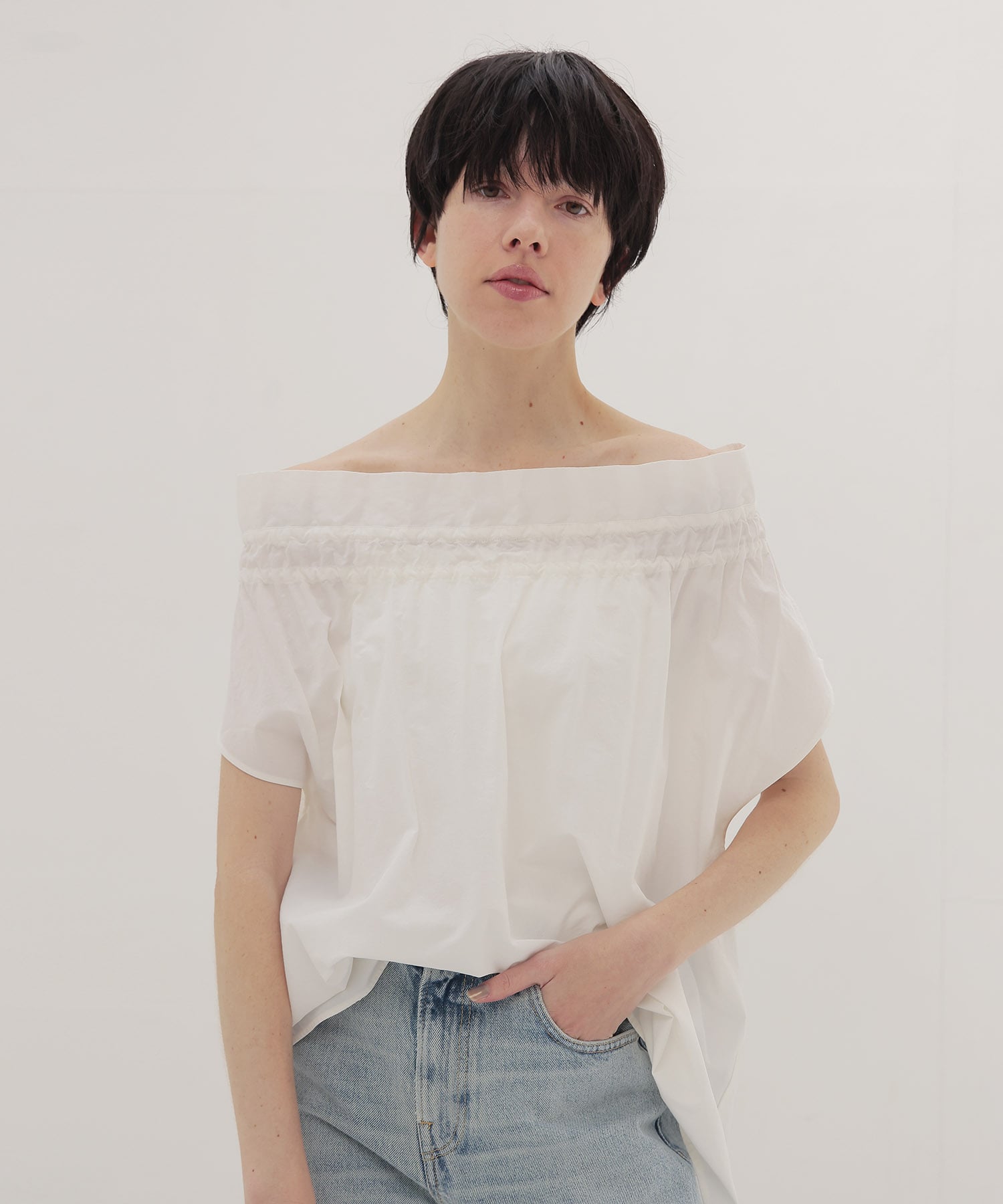 〔お家で試着〕2way frill collar blouse