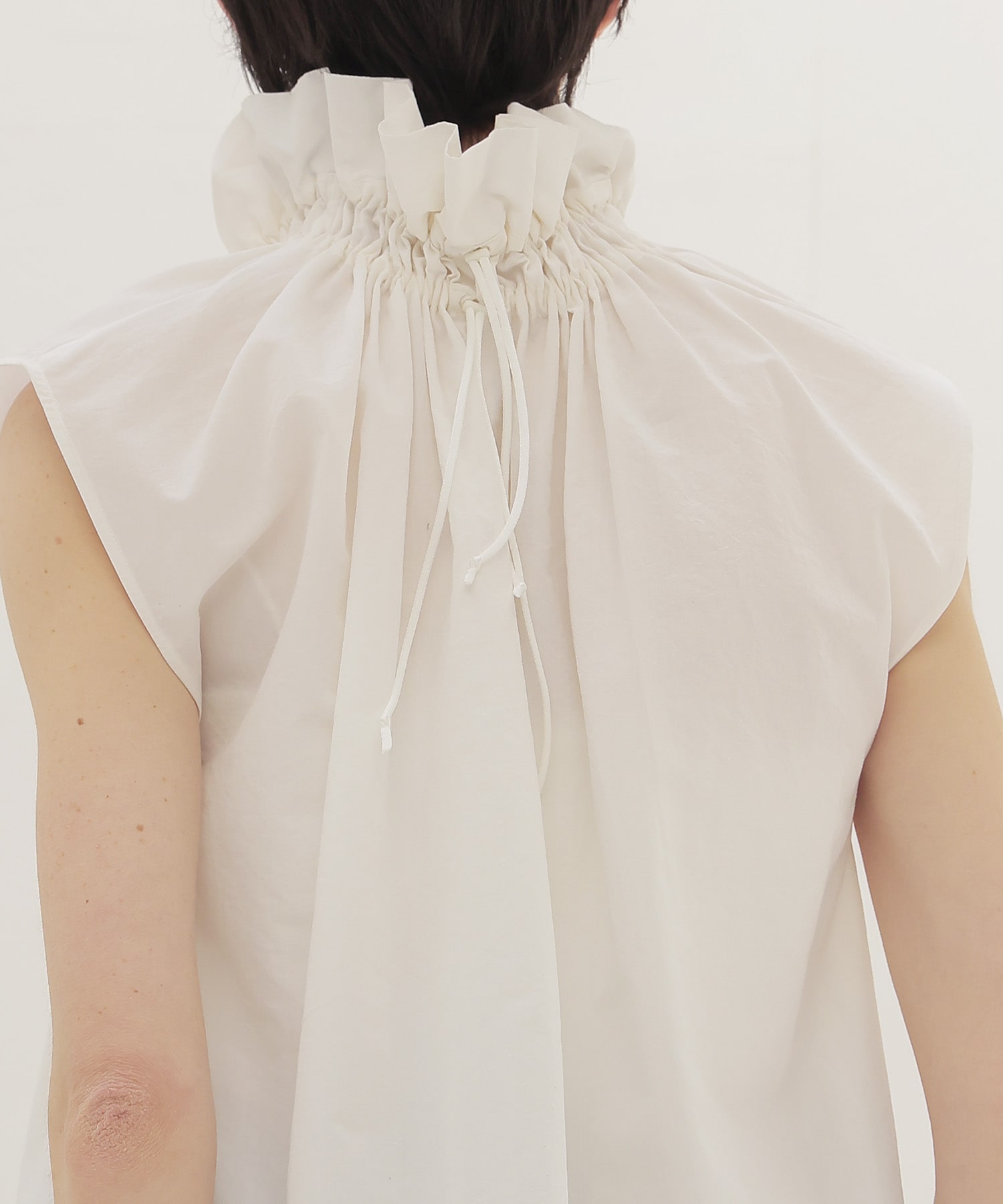 〔お家で試着〕2way frill collar blouse