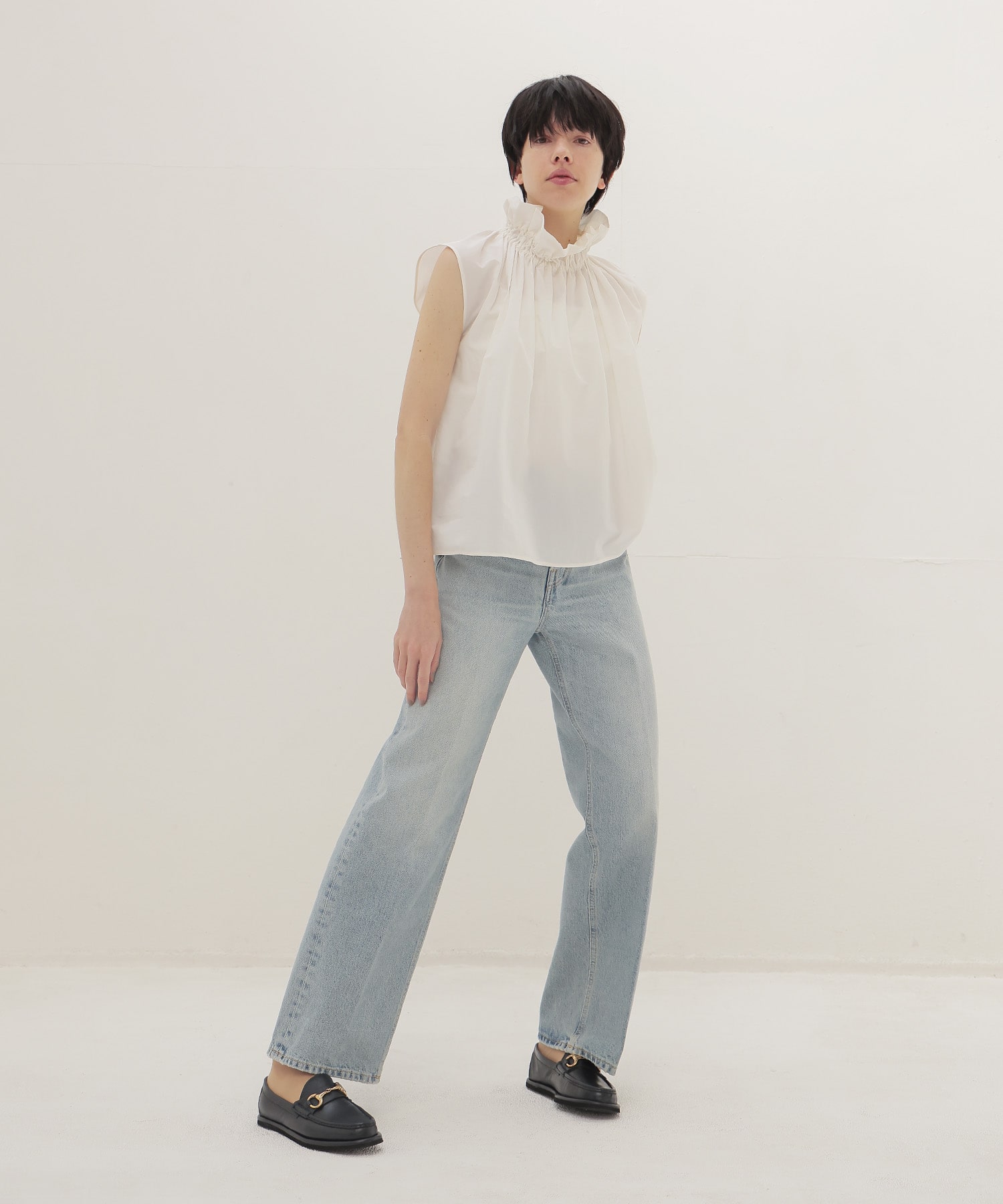 〔お家で試着〕2way frill collar blouse