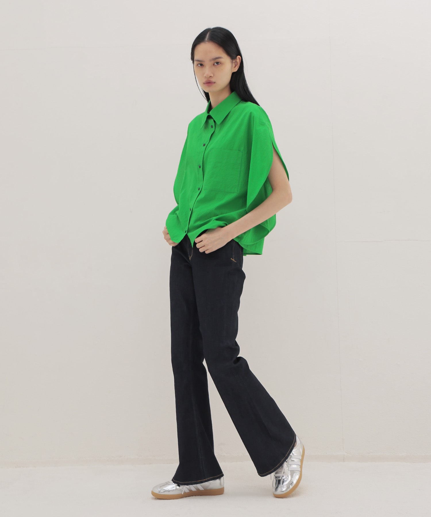 cordlane circle flare sleeve shirt
