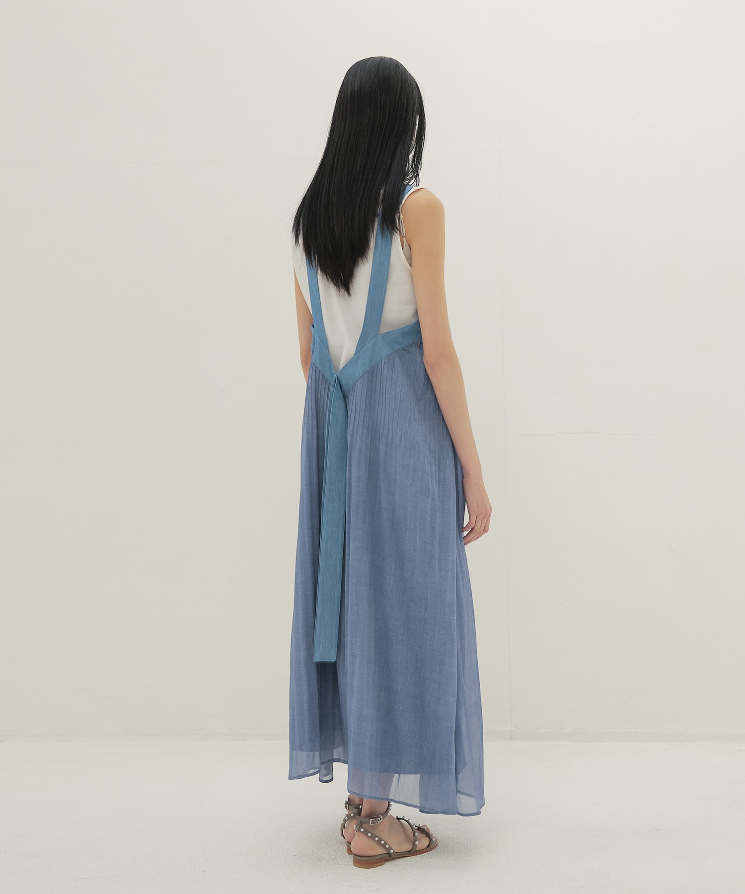 sheer print pleats dress
