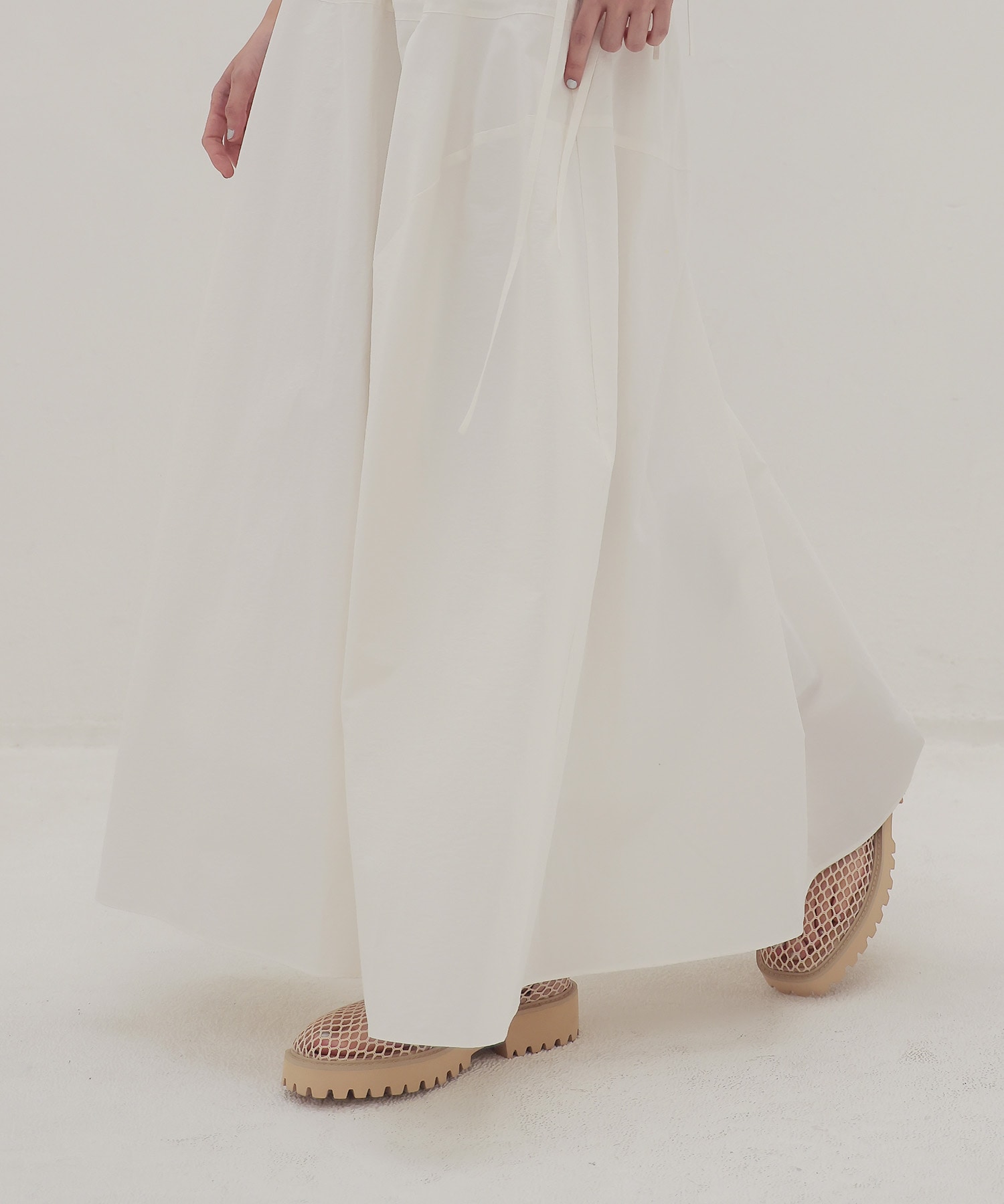 irregular curve line gather long skirt