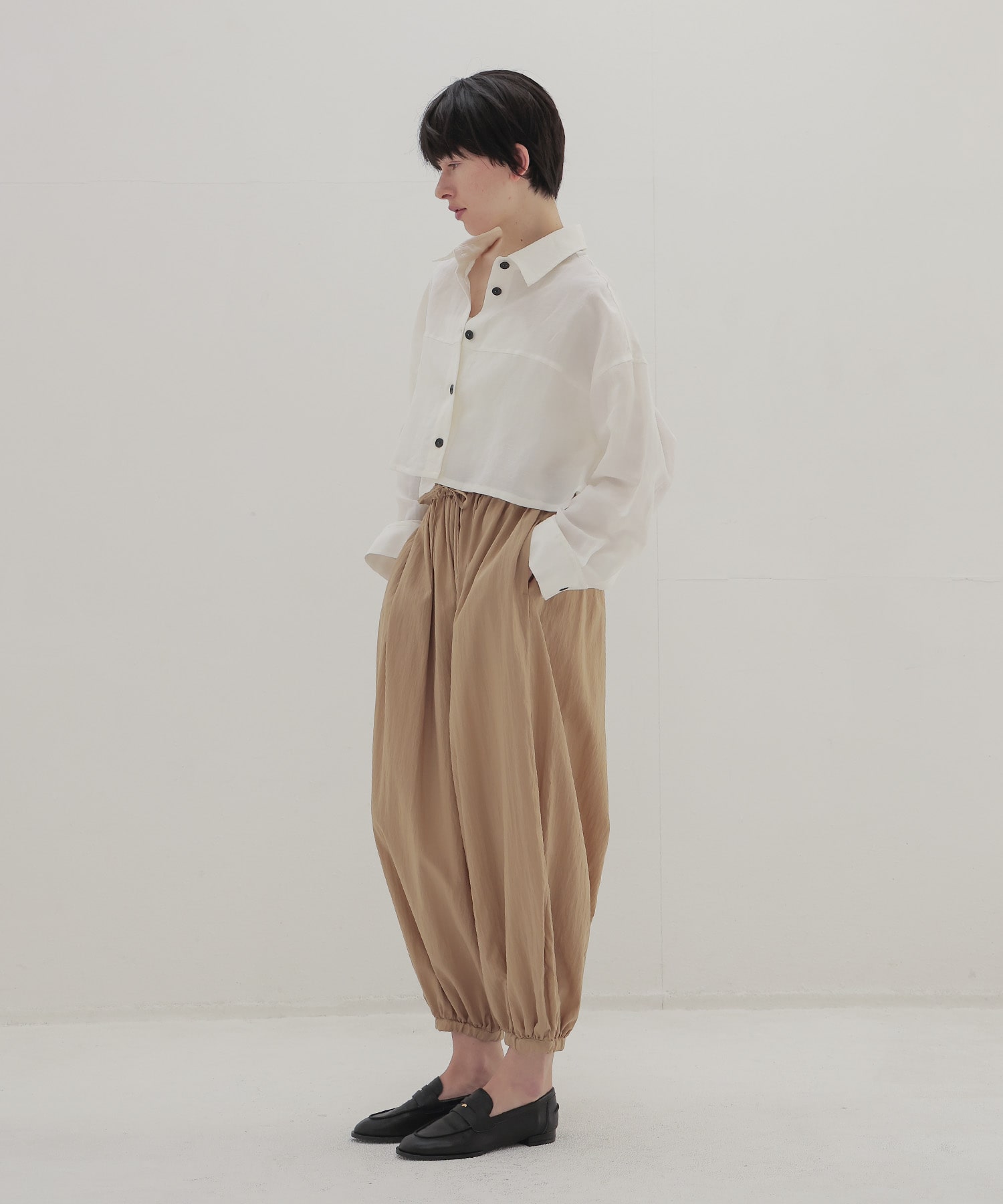 gather balloon pants