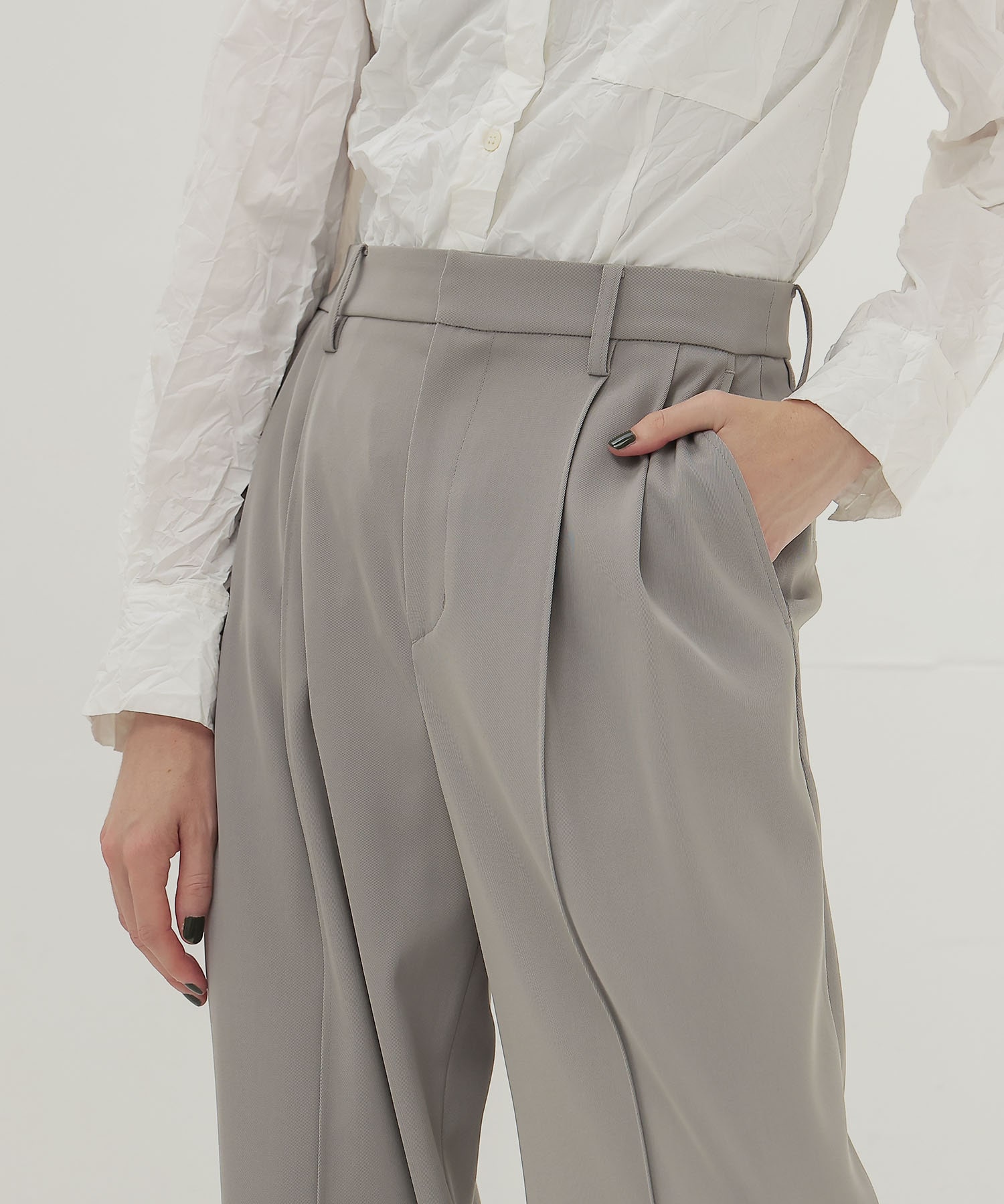 2tuck trousers