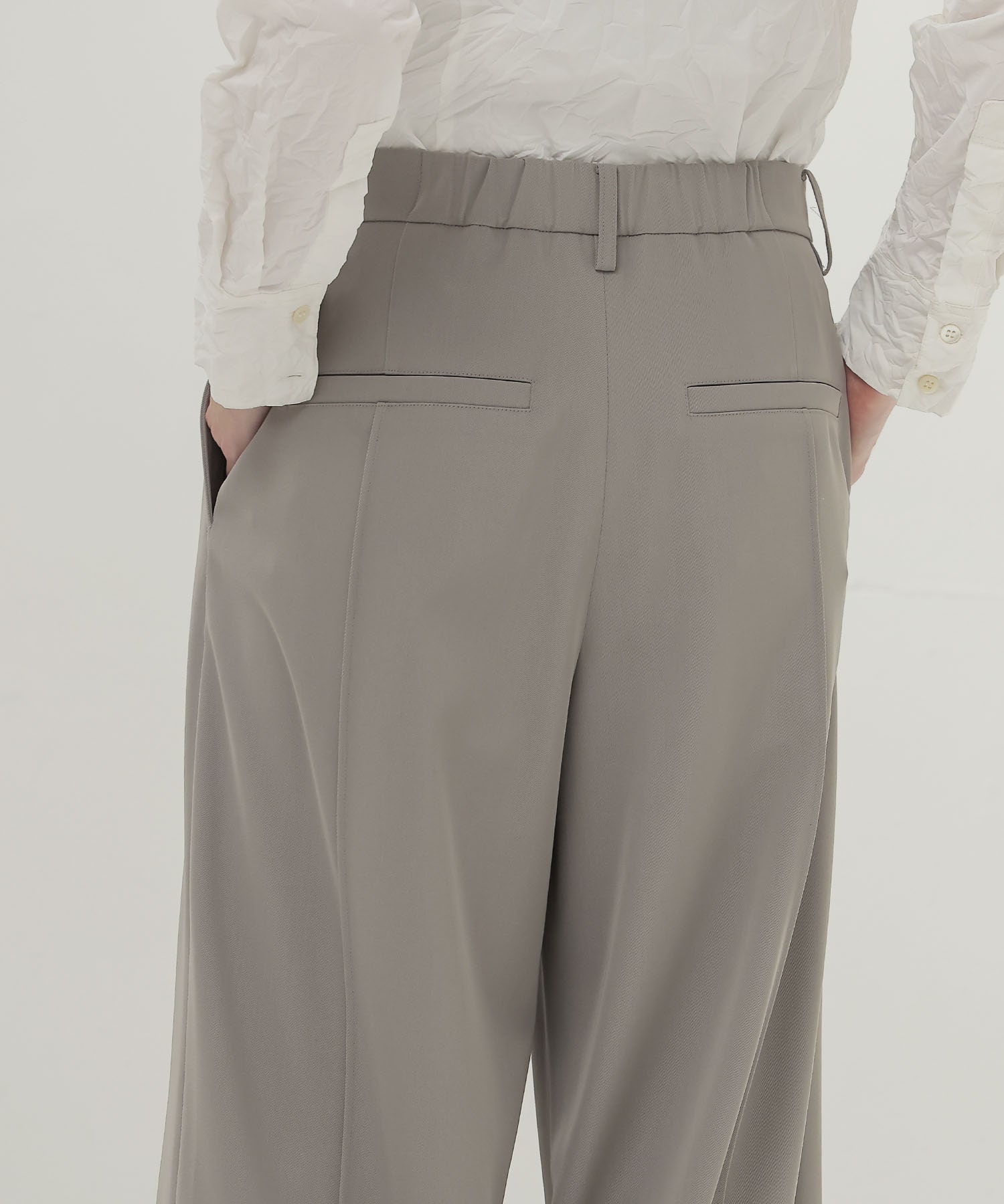 2tuck trousers