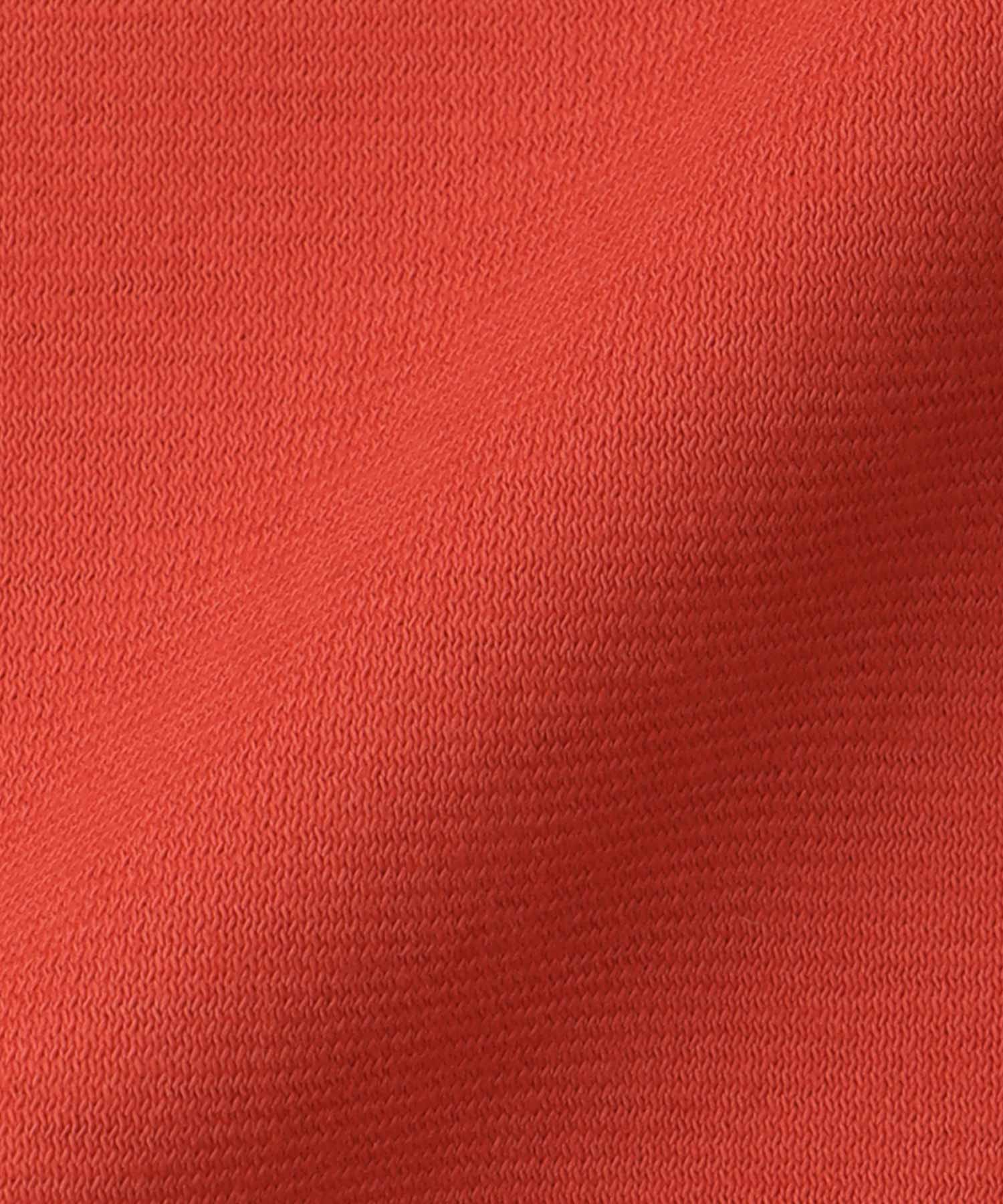 color sleeveless tee