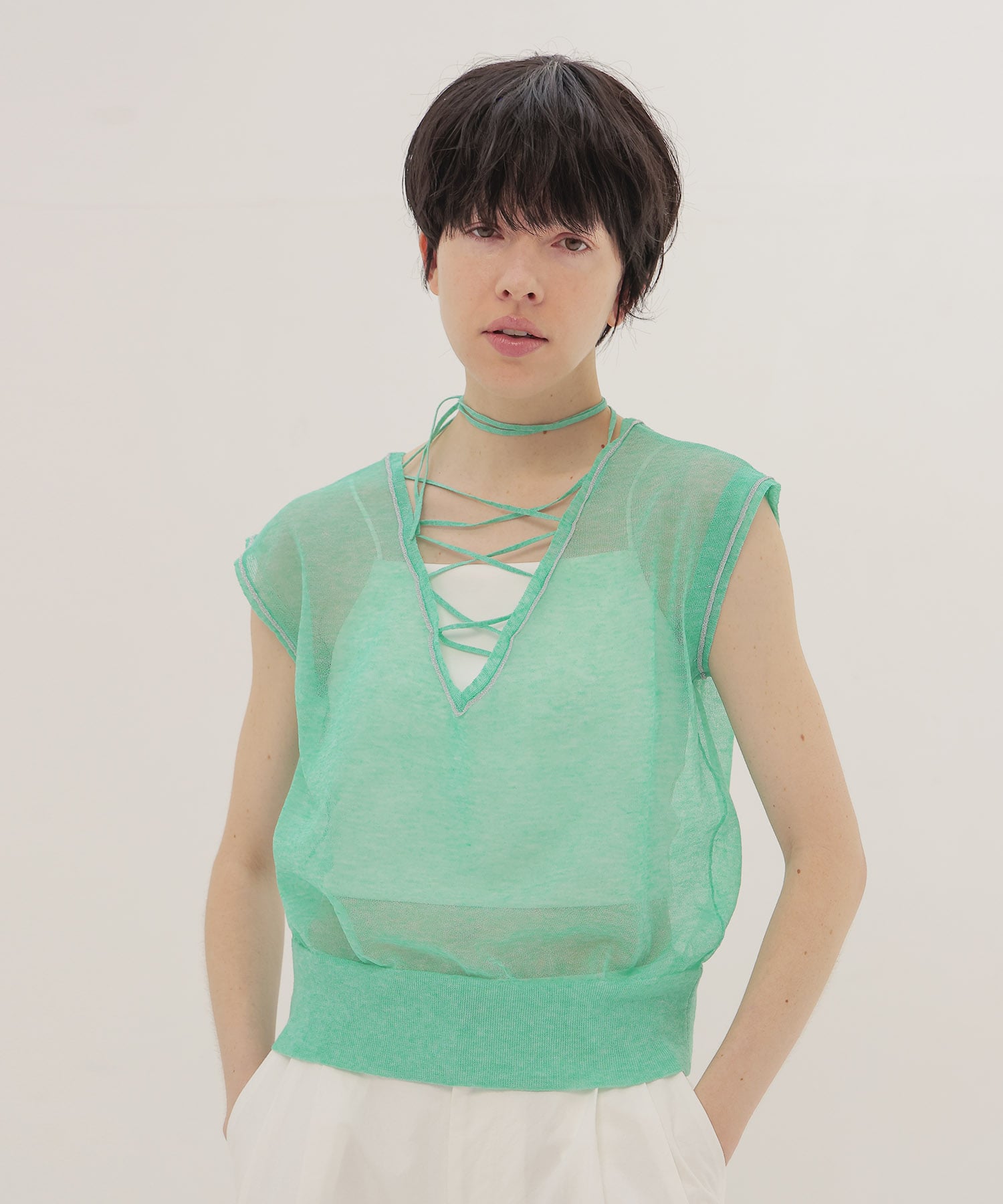 ALLONGE sleeveless pull