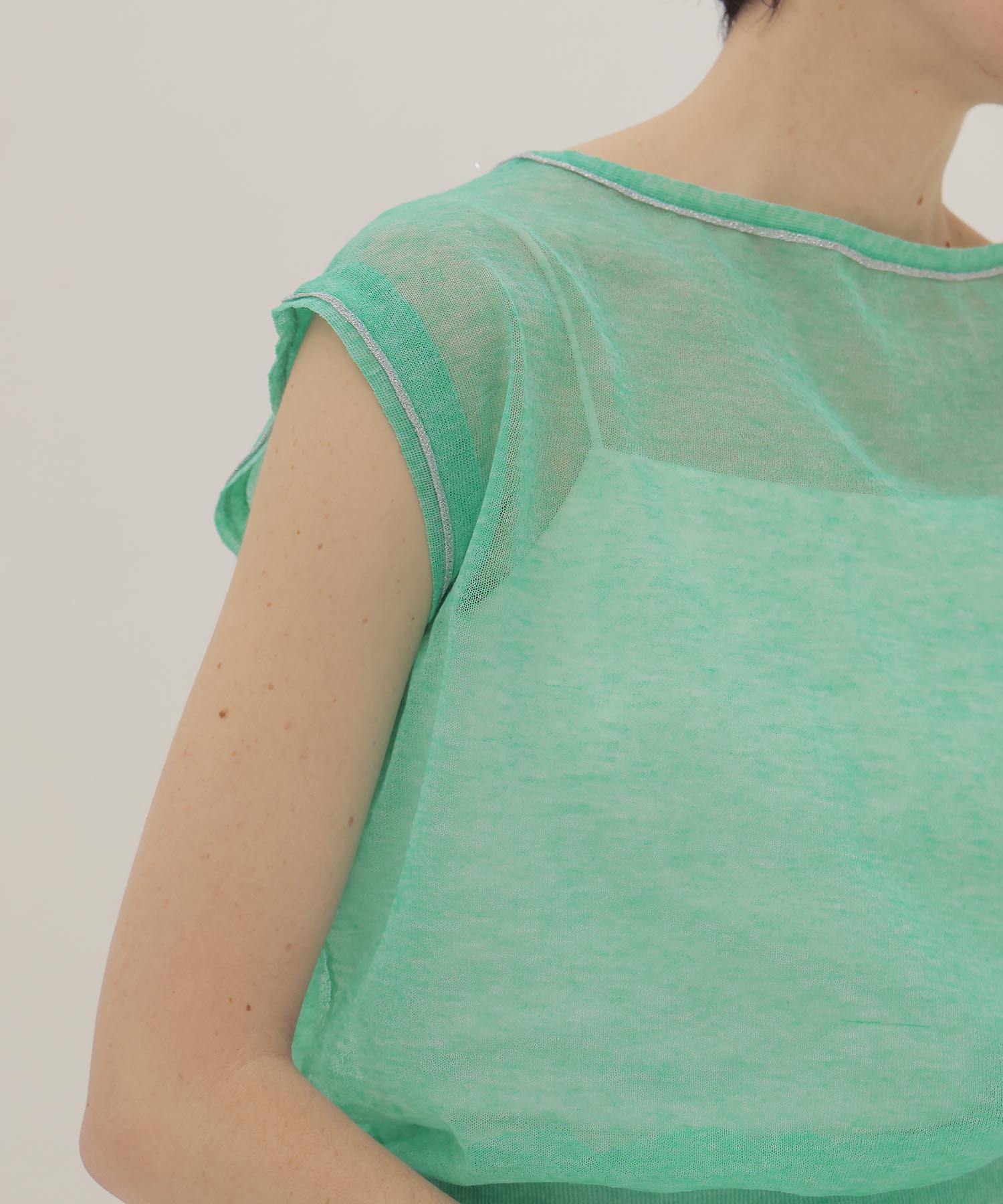 ALLONGE sleeveless pull