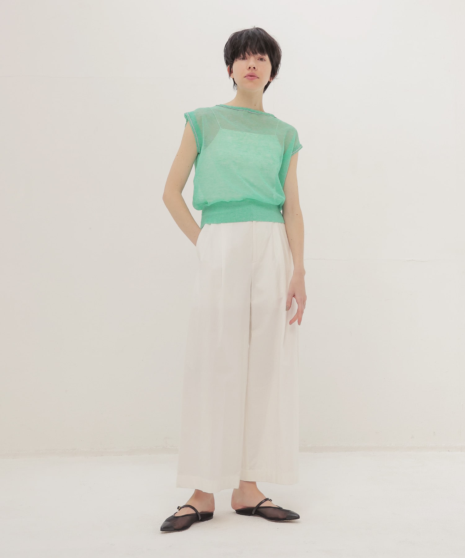 ALLONGE sleeveless pull