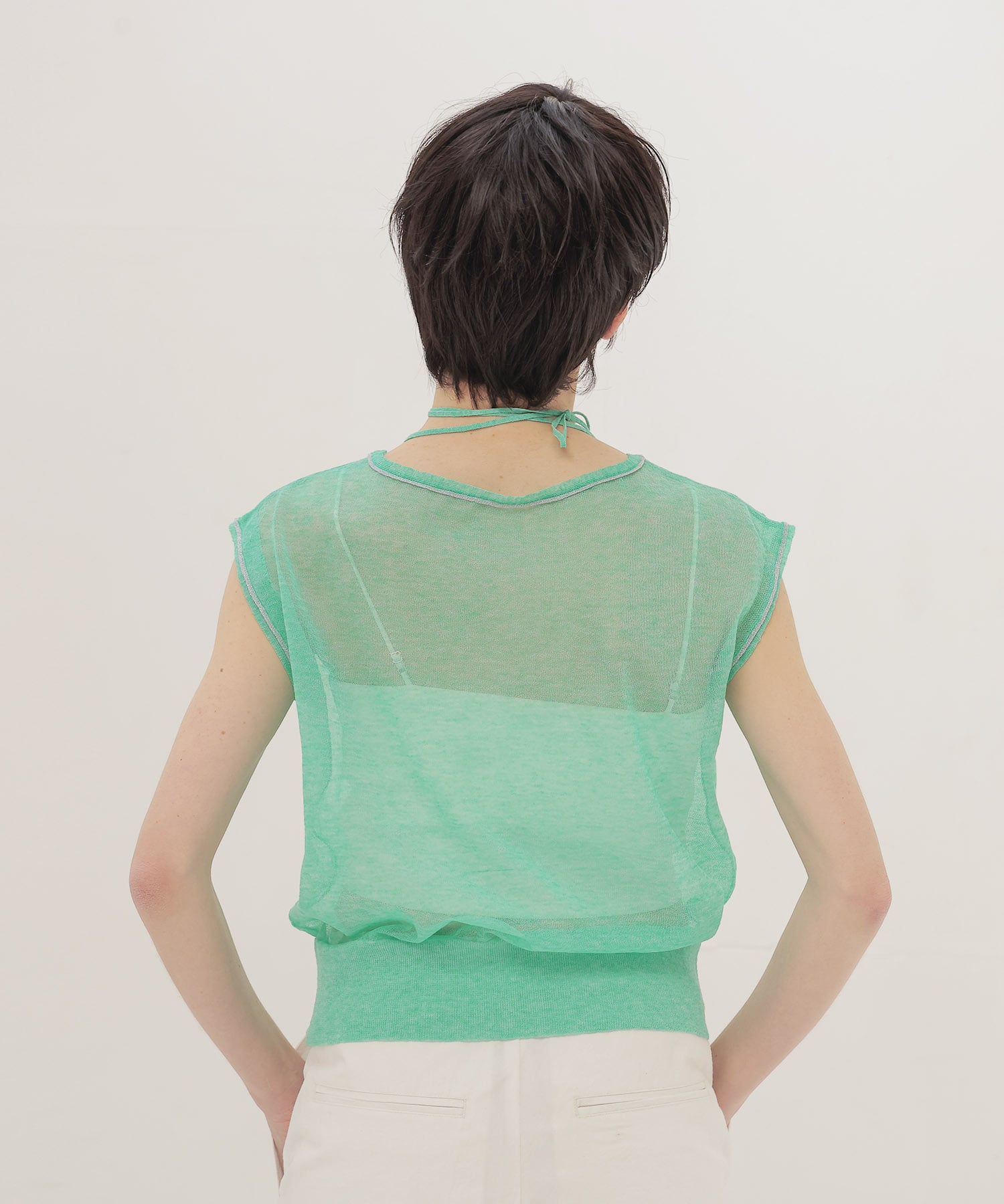 ALLONGE sleeveless pull