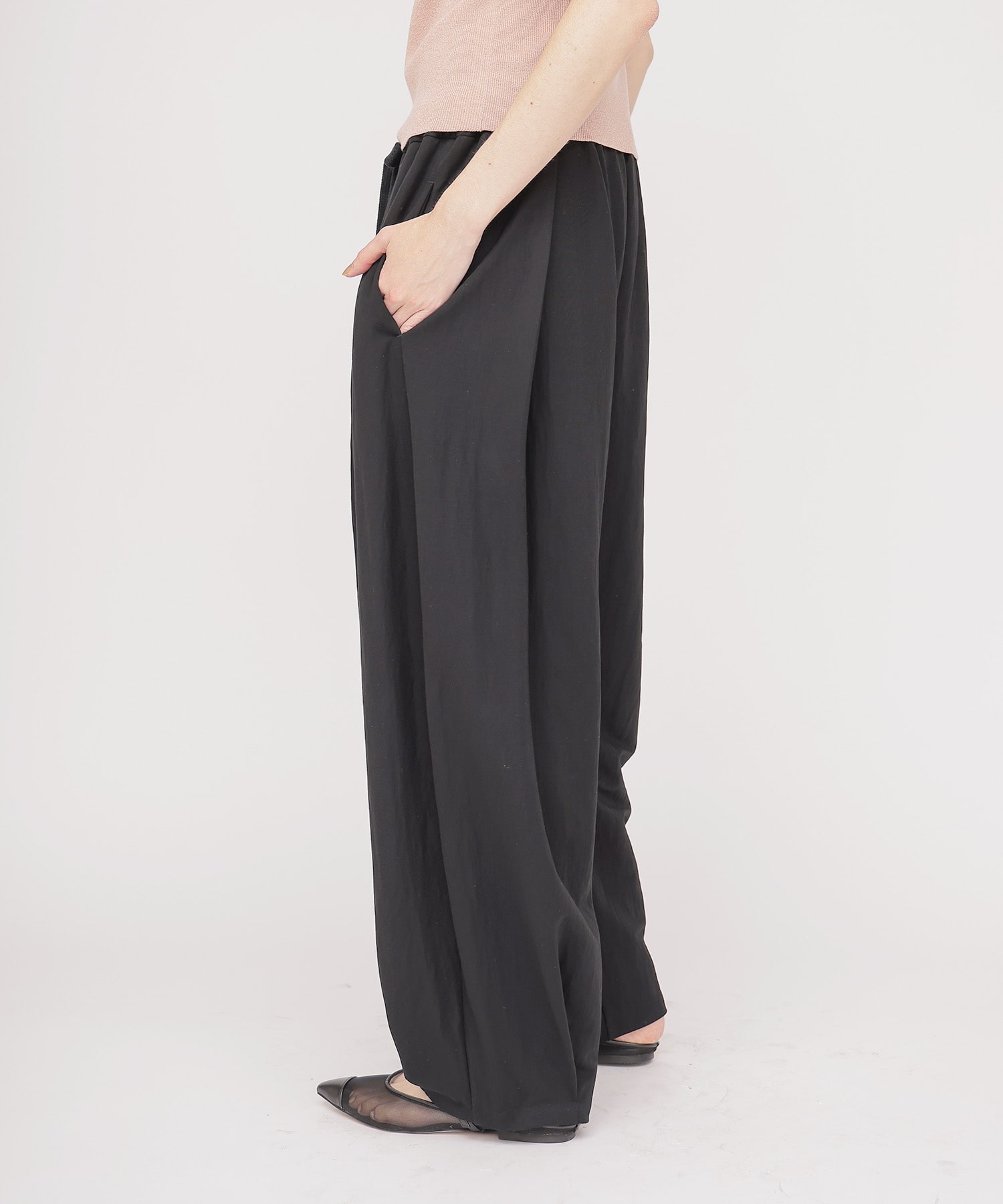 ankle tuck trouser