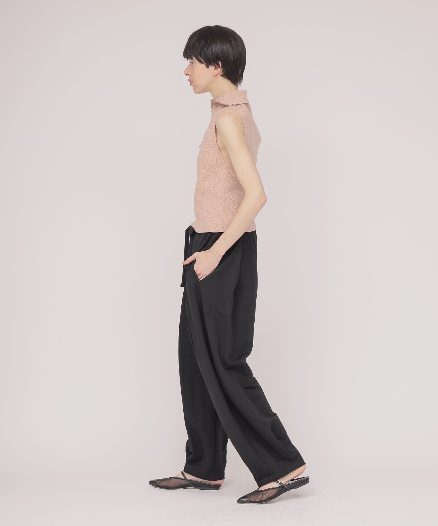 ankle tuck trouser
