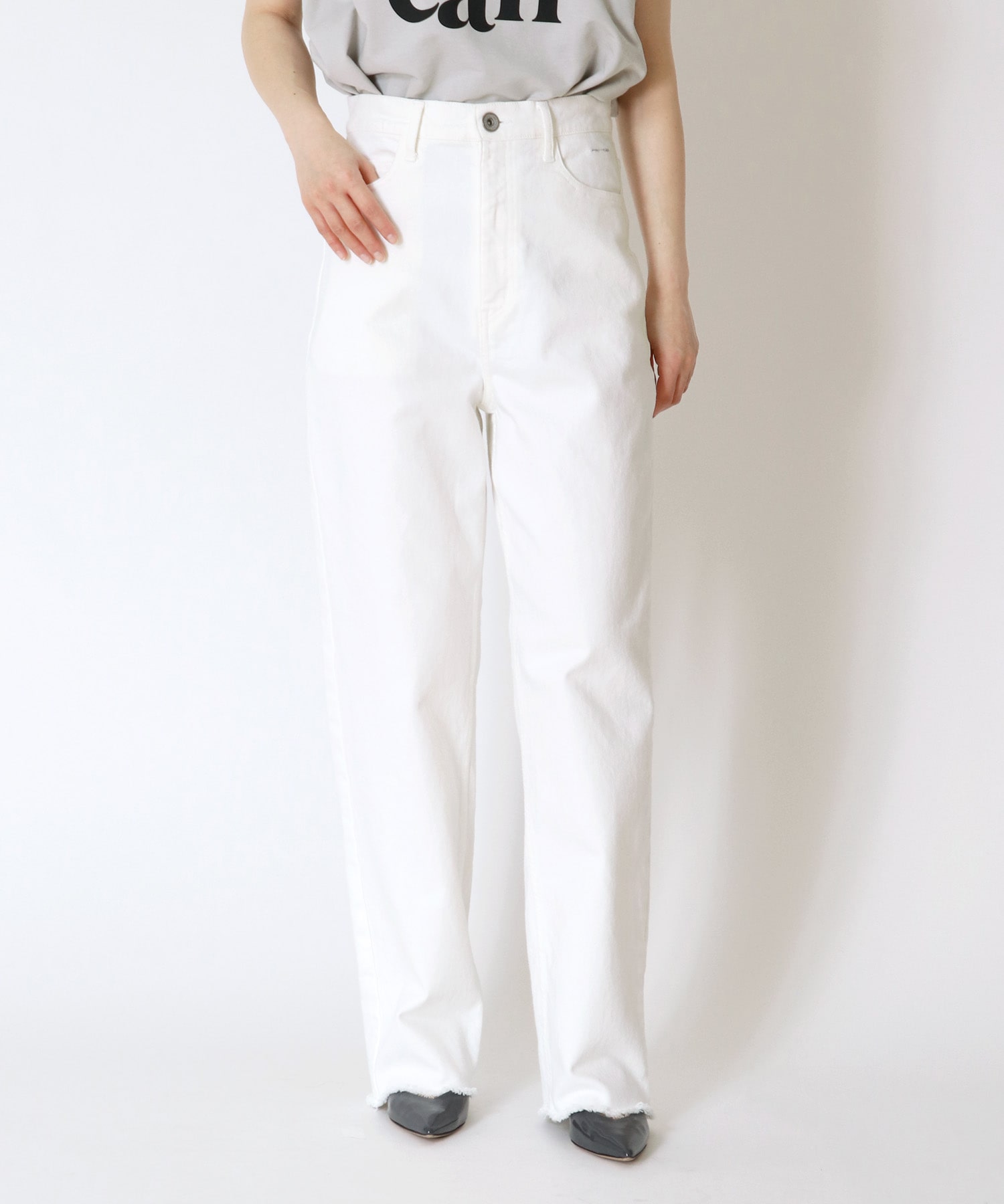white denim straight pants
