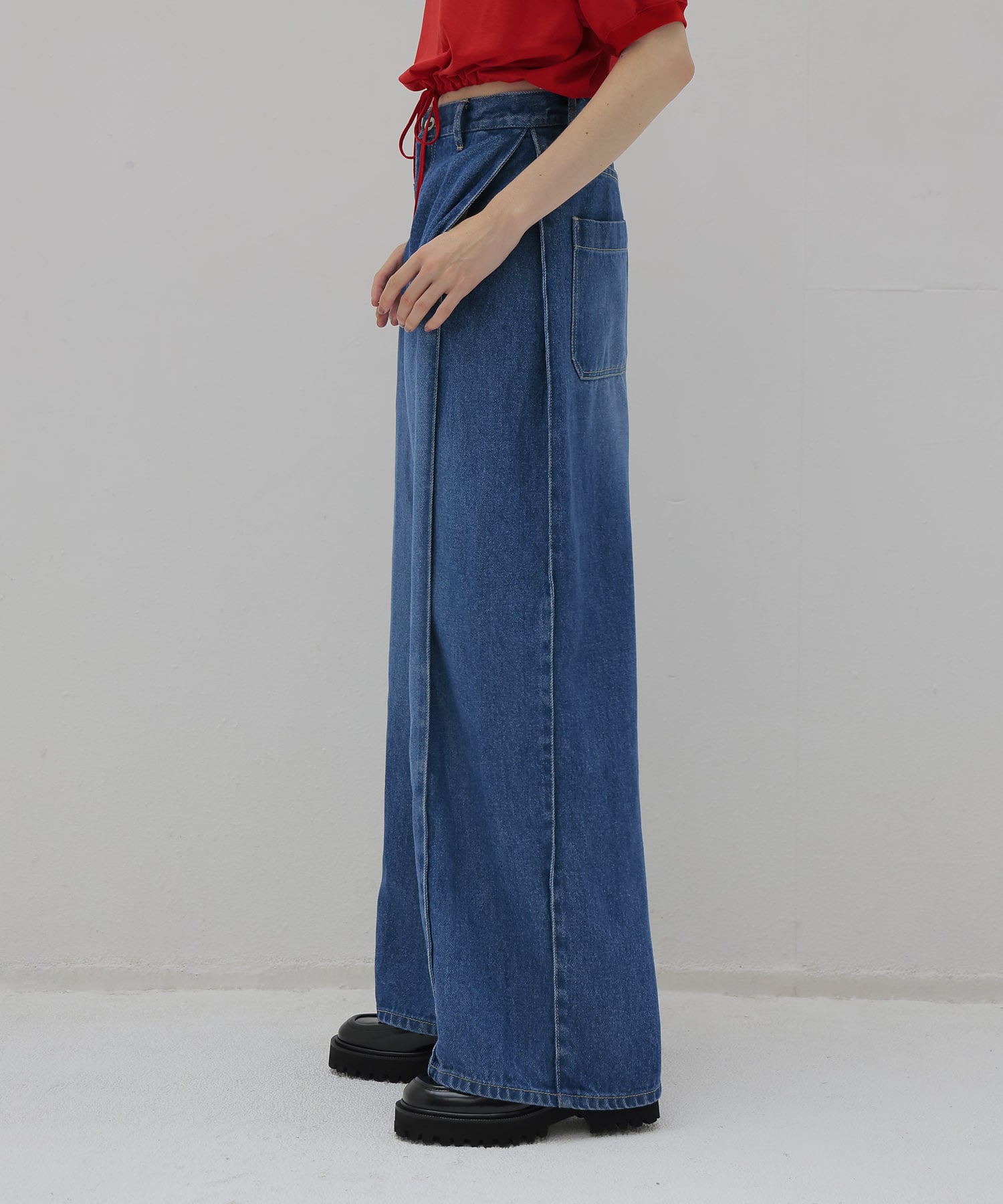 lyocell denim side tuck wide pants