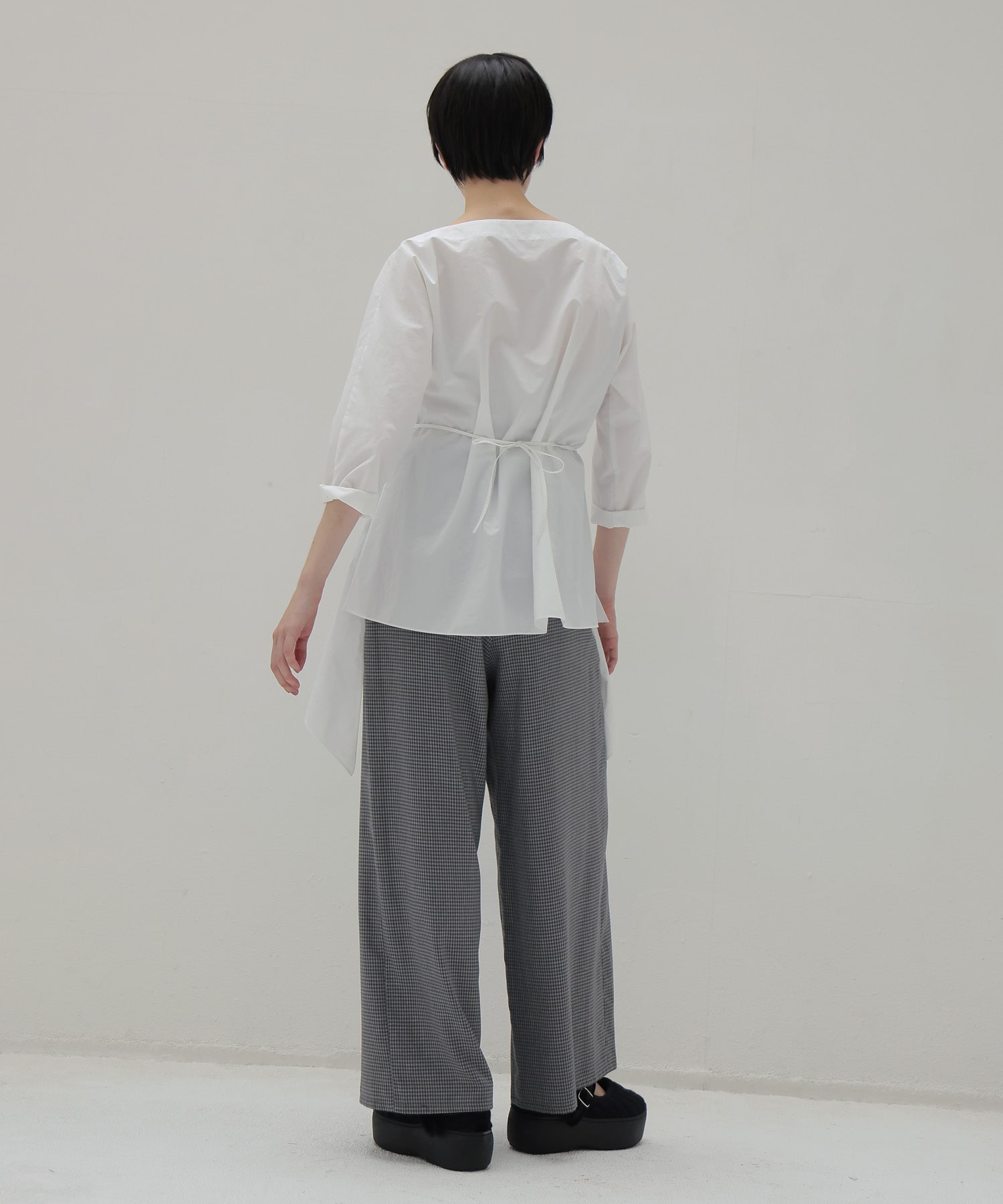 cross hem design shirt