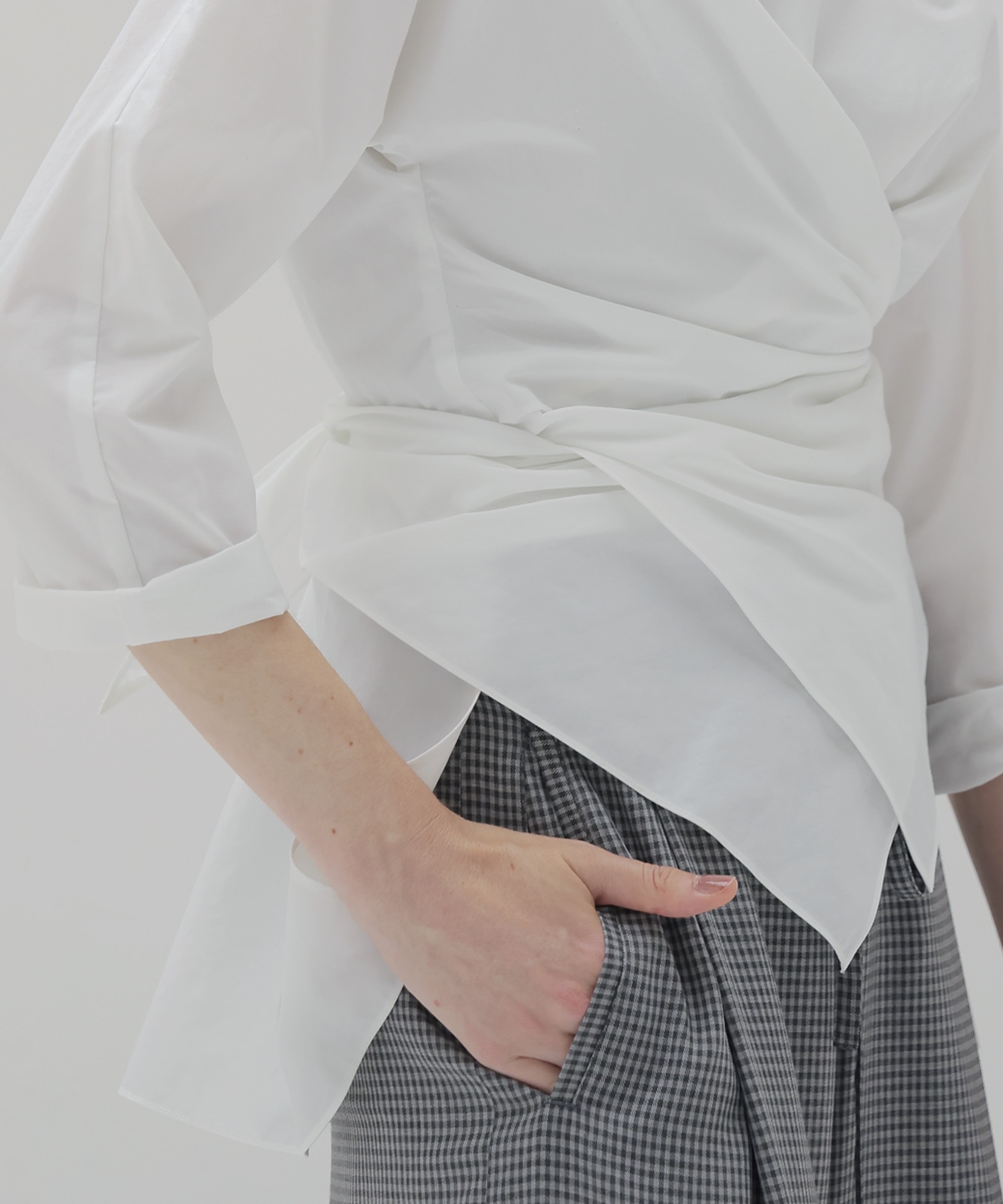 cross hem design shirt