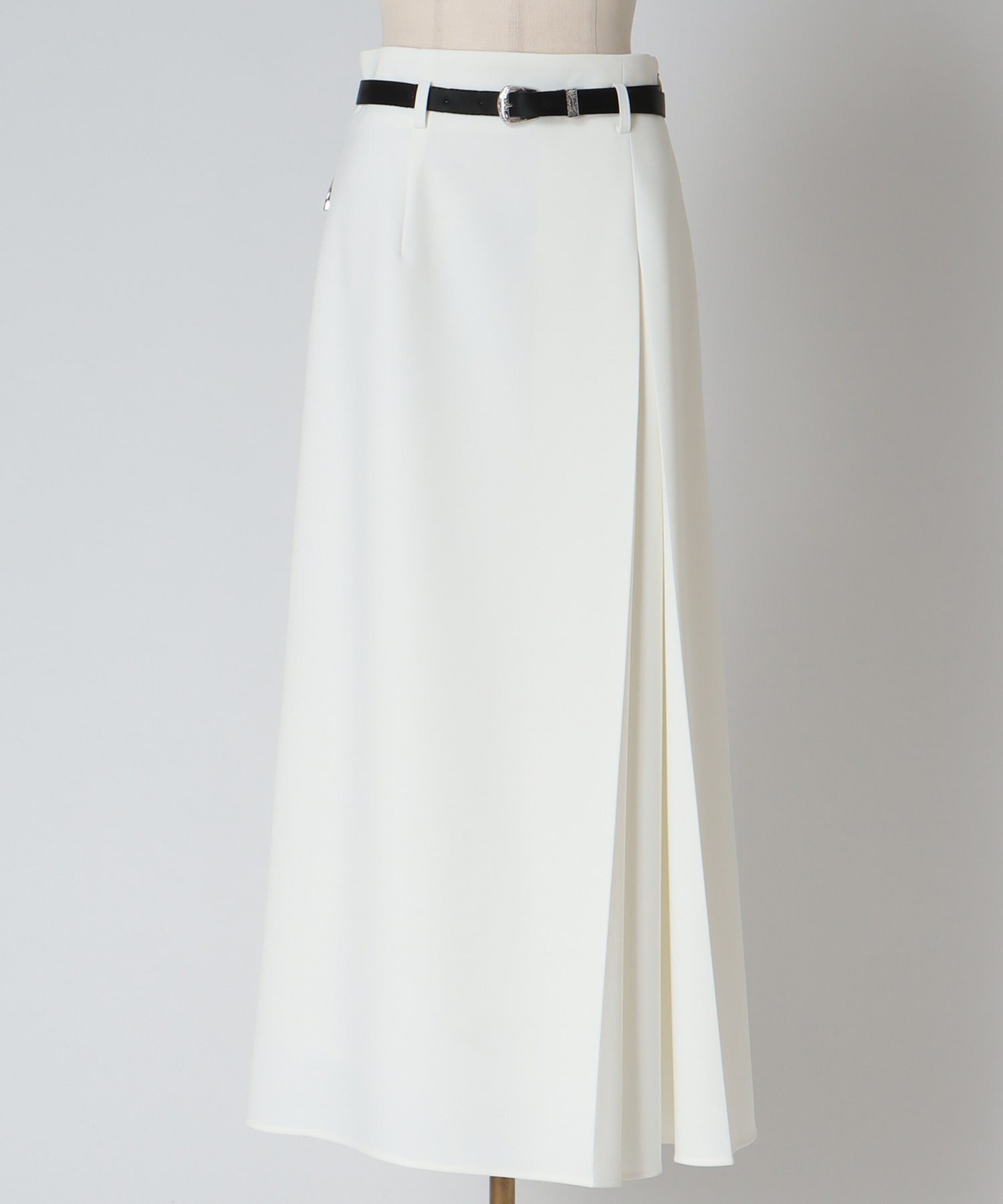one pleats long skirt