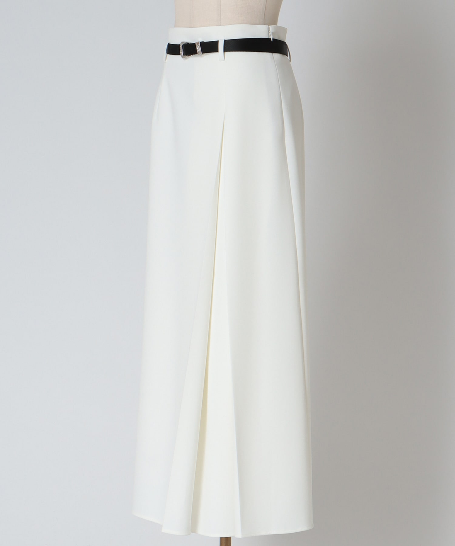 one pleats long skirt