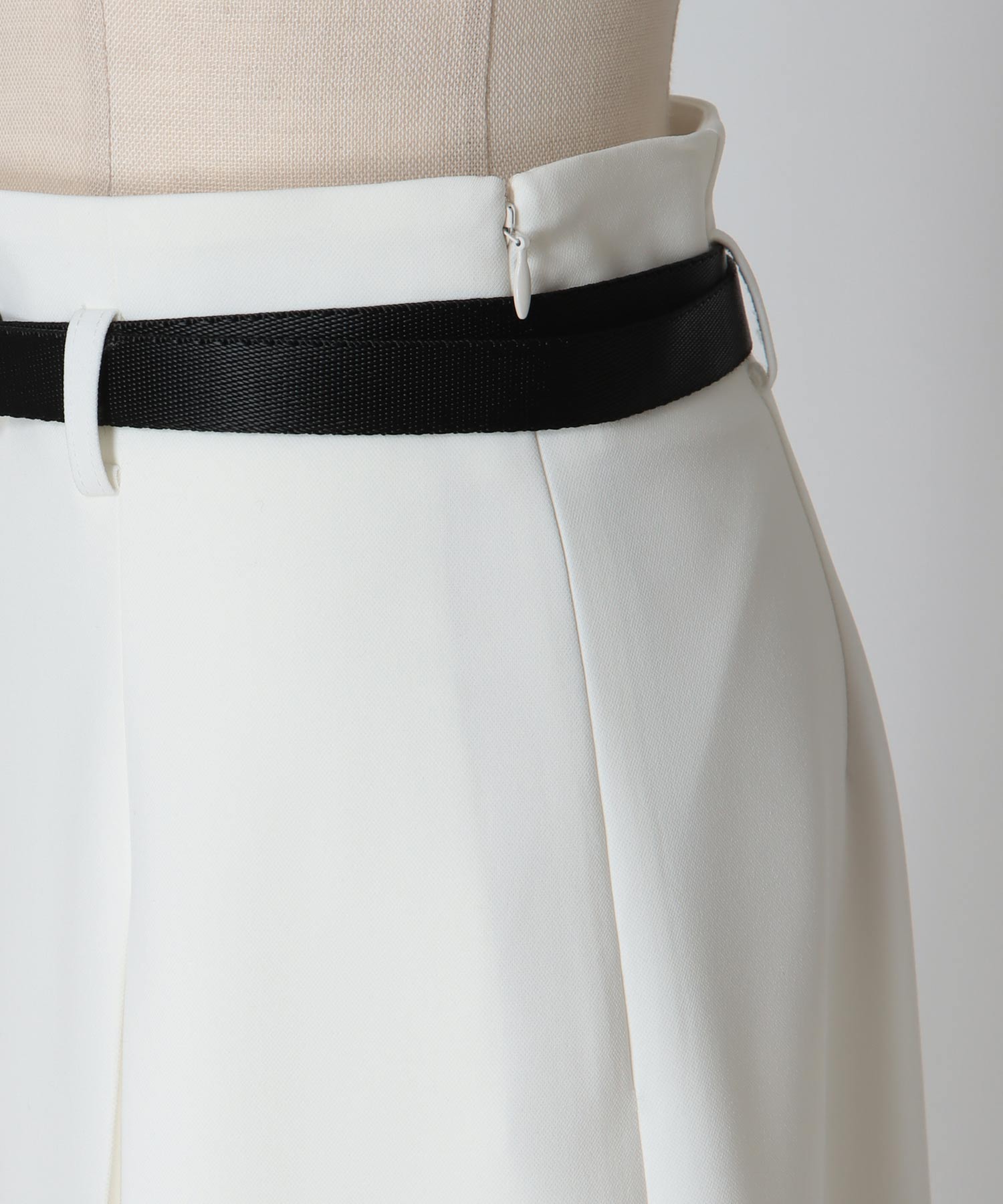 one pleats long skirt