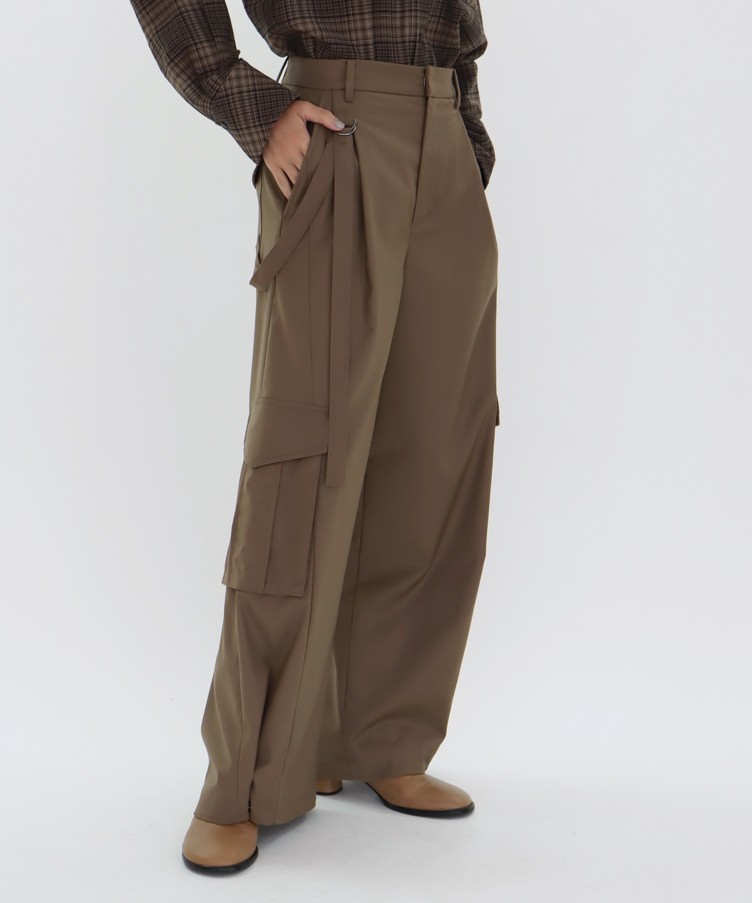 utility wide adjust pants