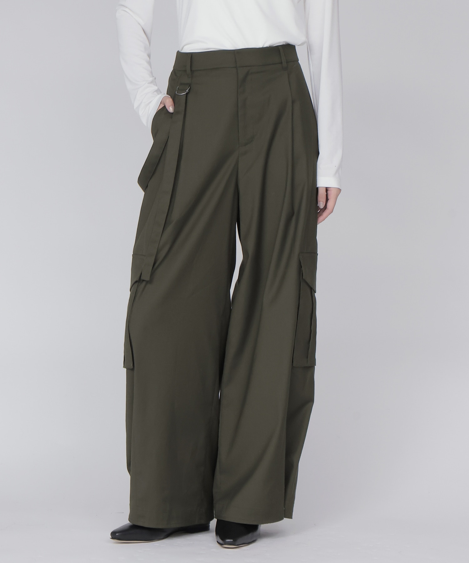 utility wide adjust pants