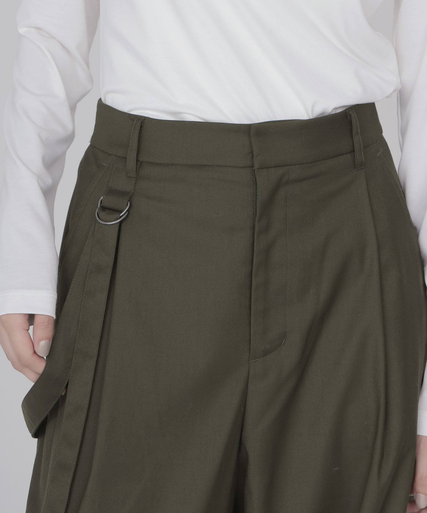 utility wide adjust pants
