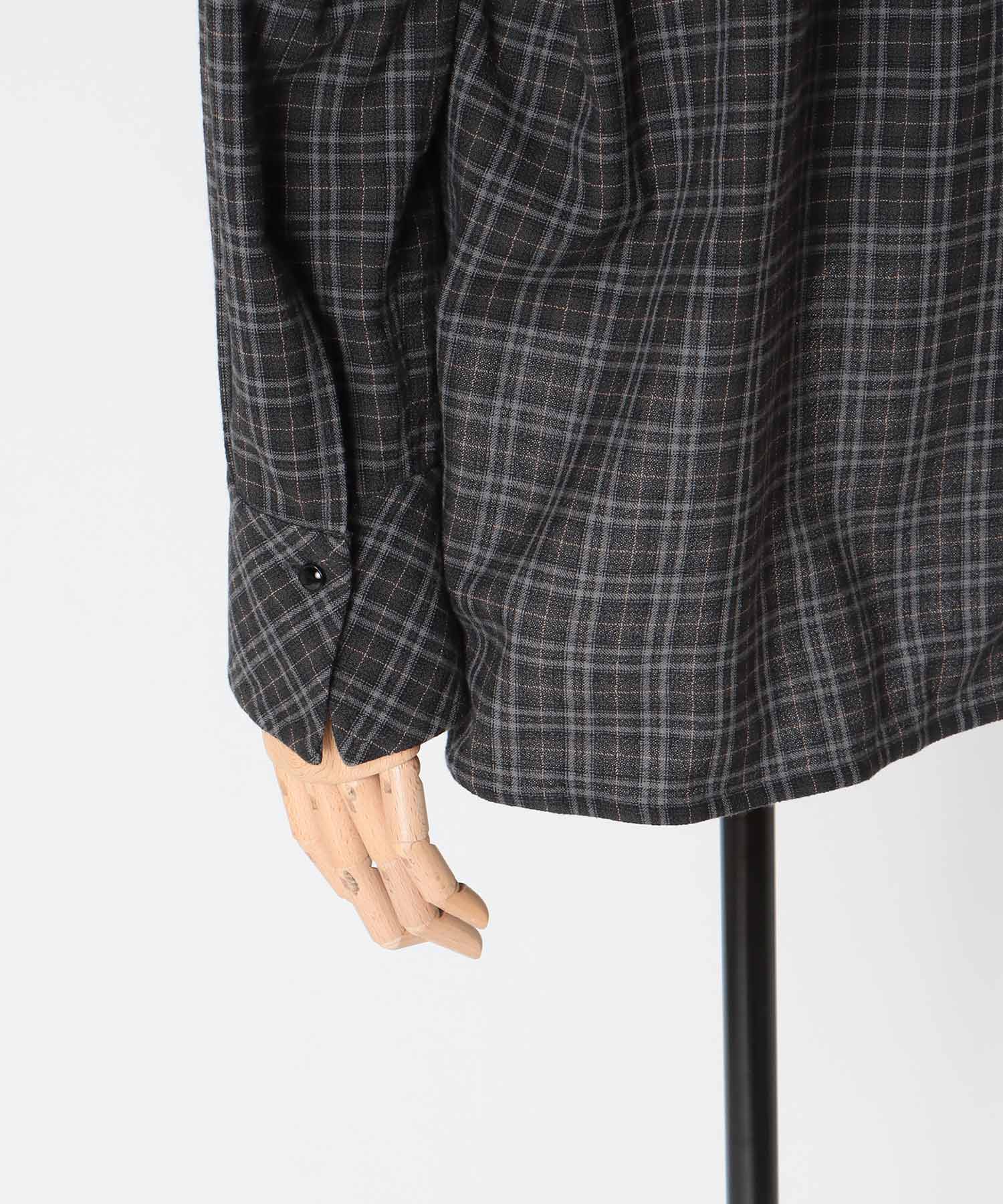 wave hem check shirt