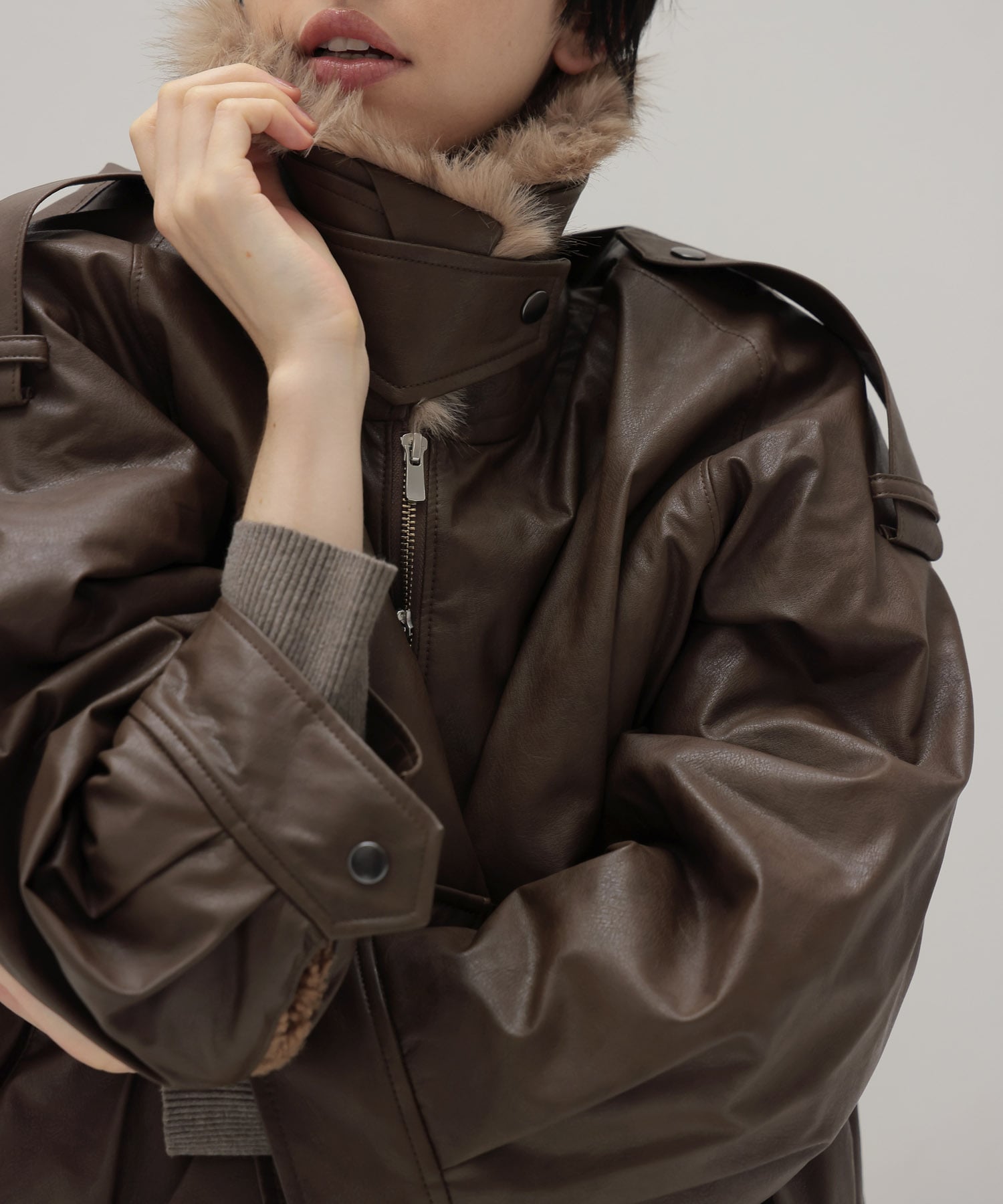 ≪EXCLUSIVE≫ detachable fur collar bomber jacket