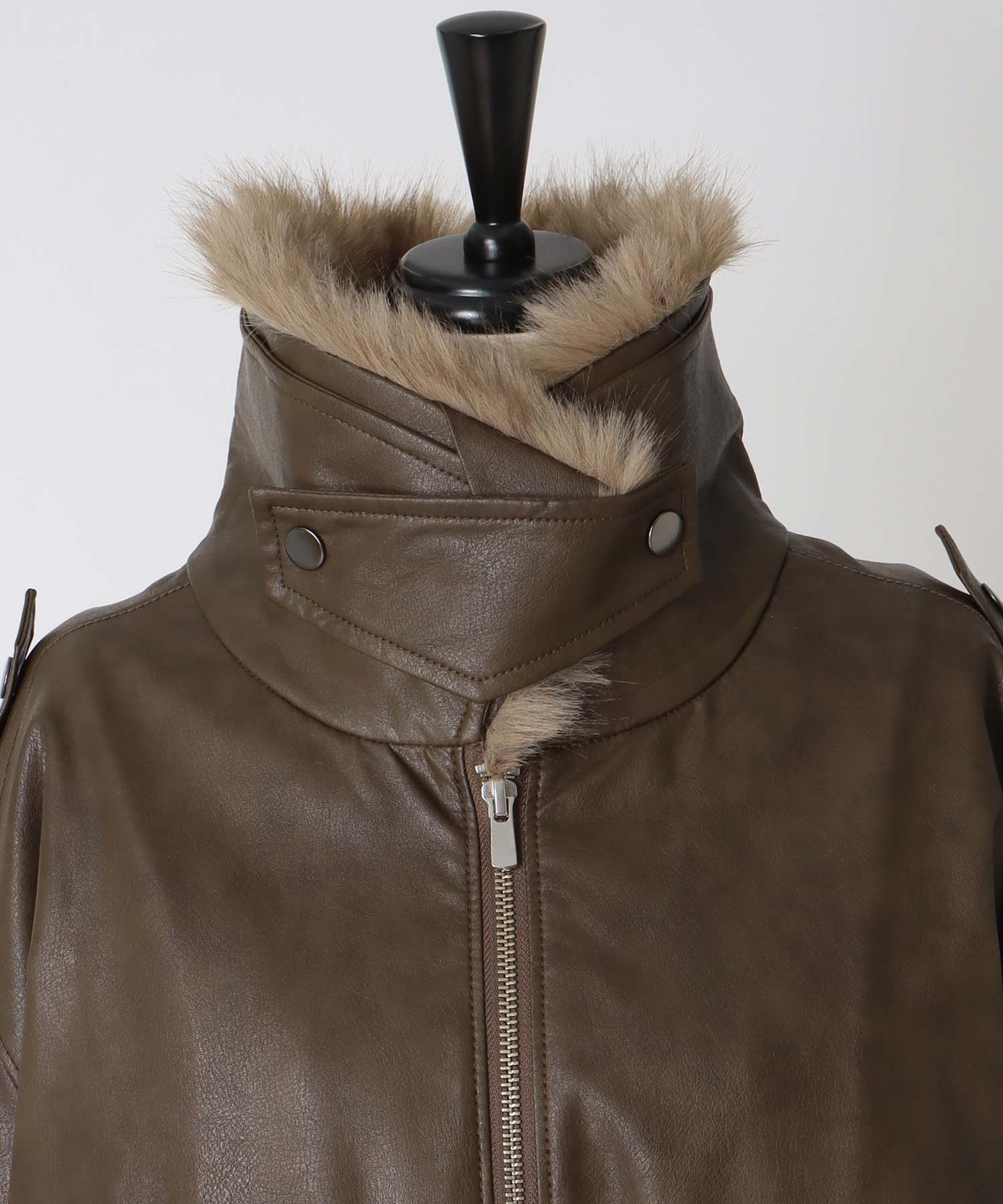 ≪EXCLUSIVE≫ detachable fur collar bomber jacket