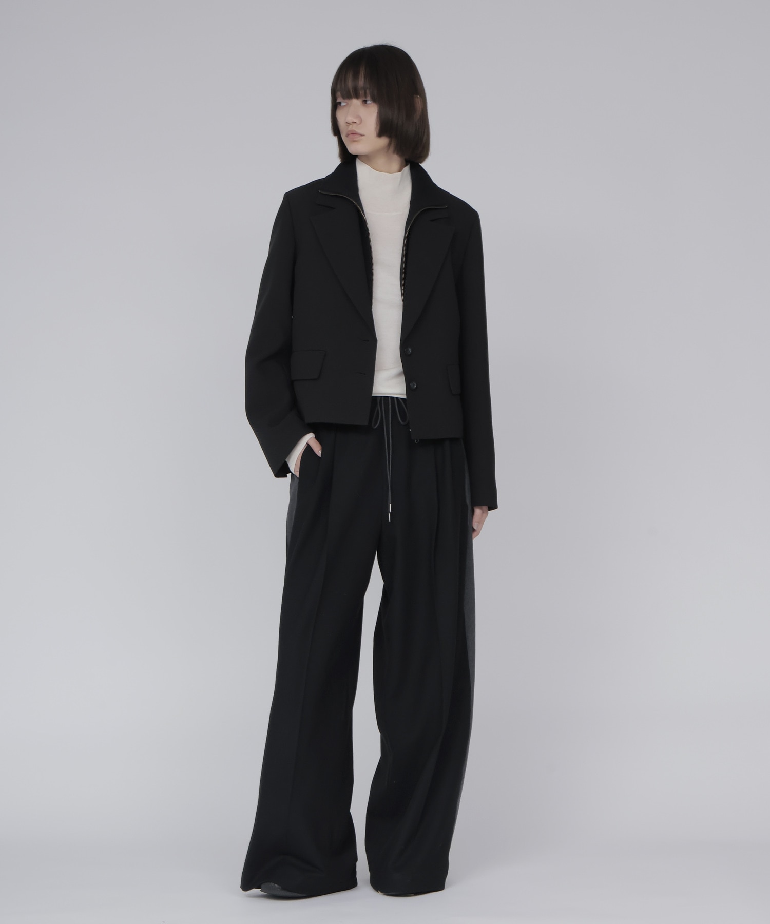line wide pants