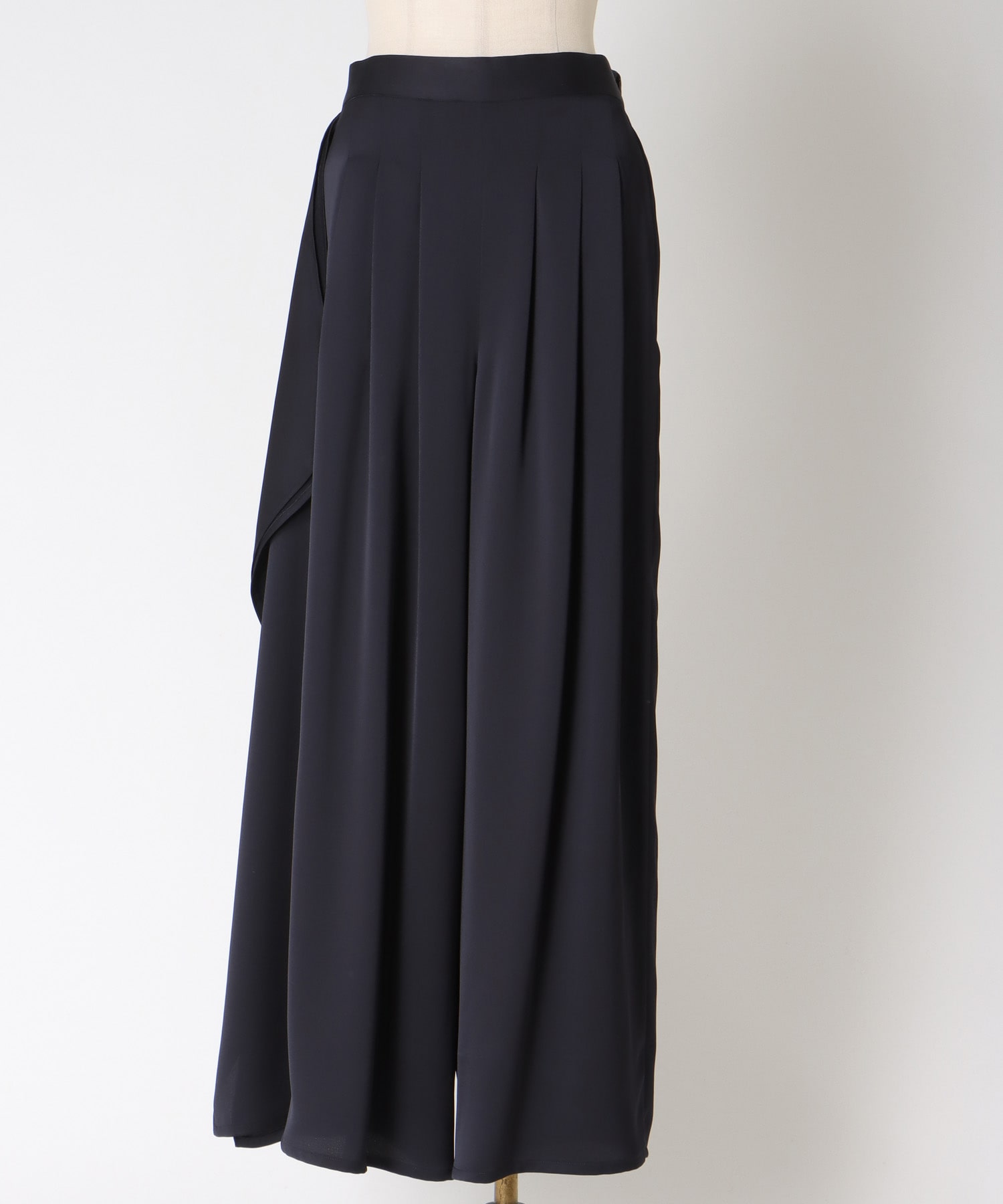 classy tuck asymmetry drape pants
