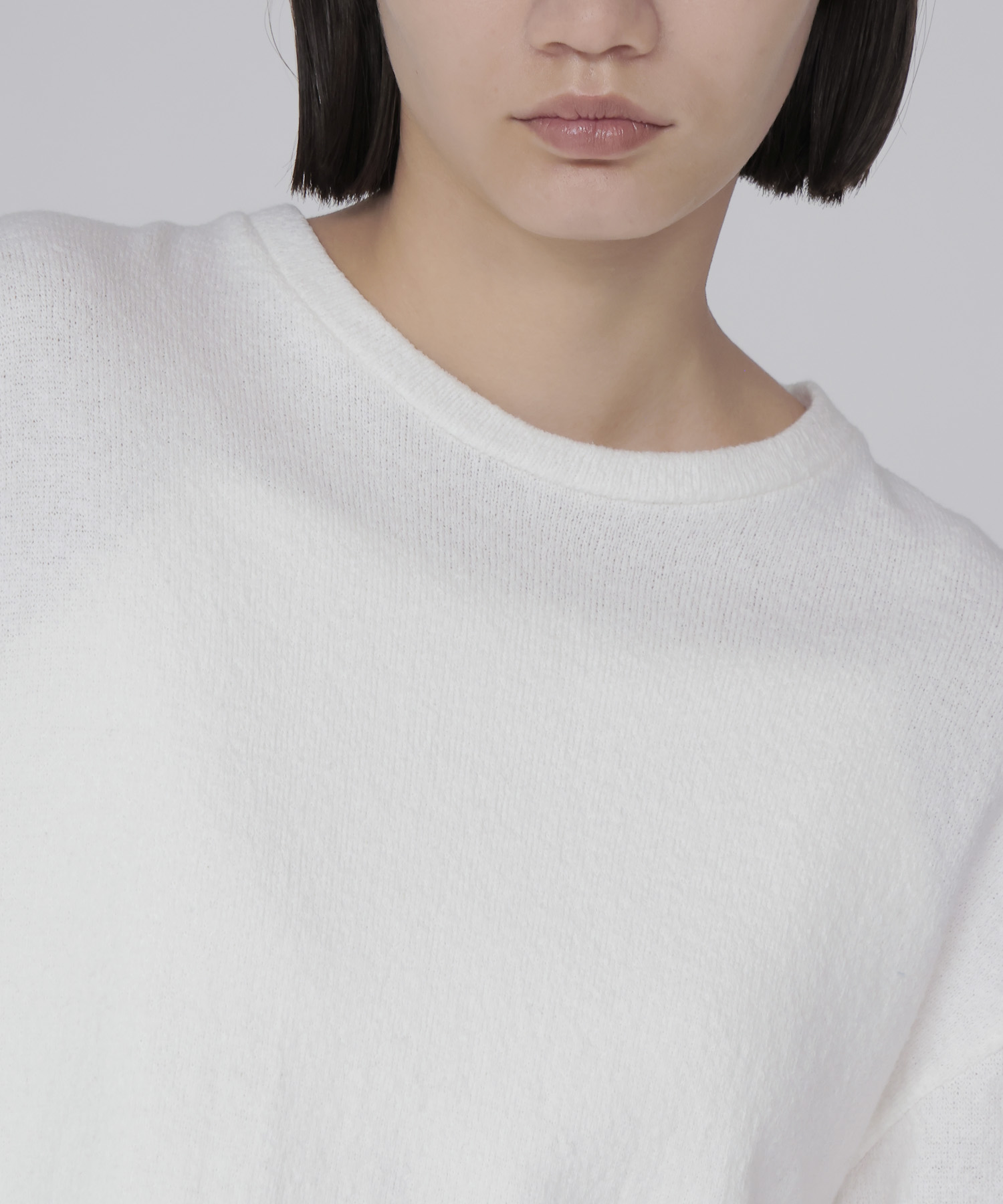 airy soft jersey crew neck pull