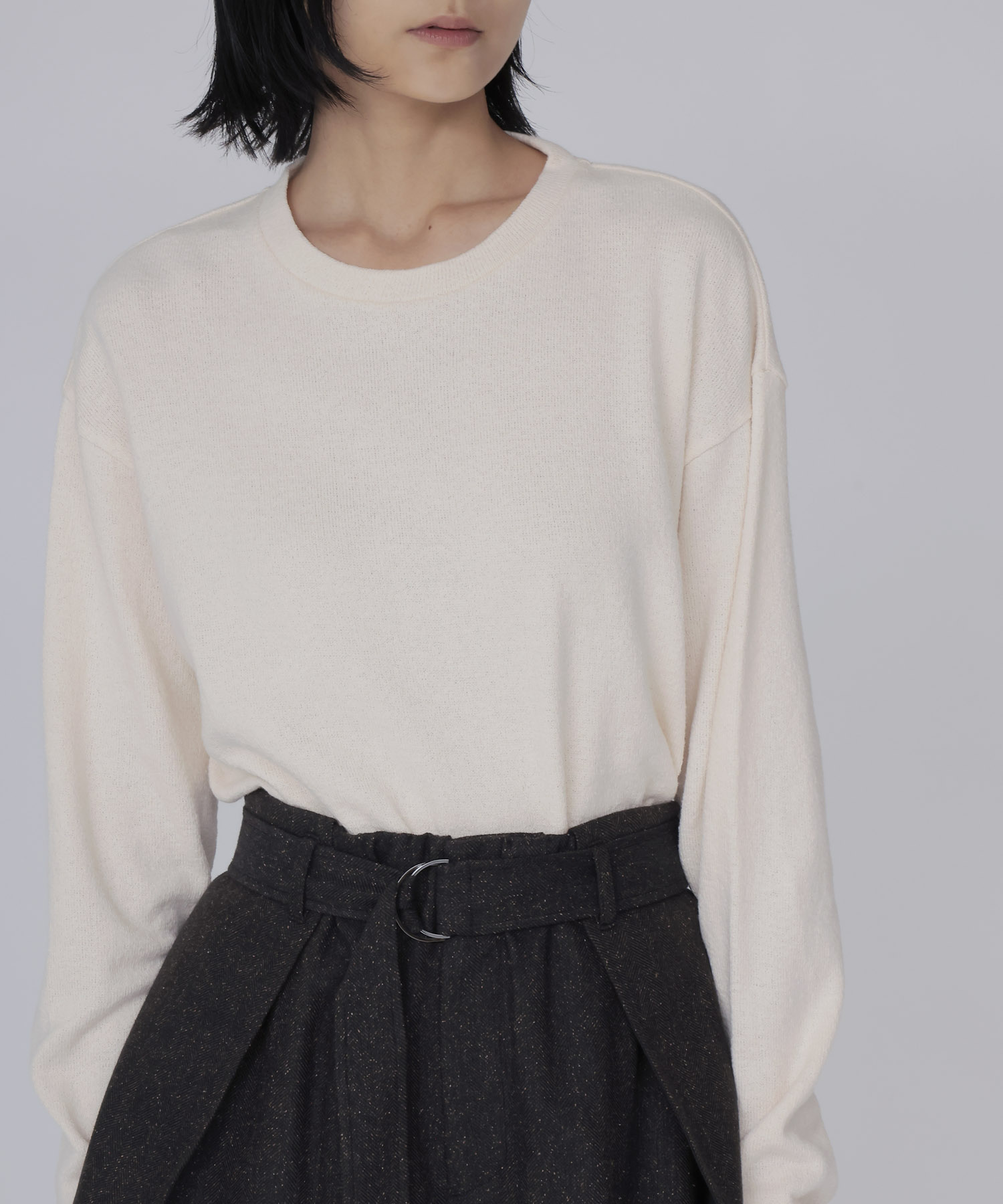 airy soft jersey crew neck pull
