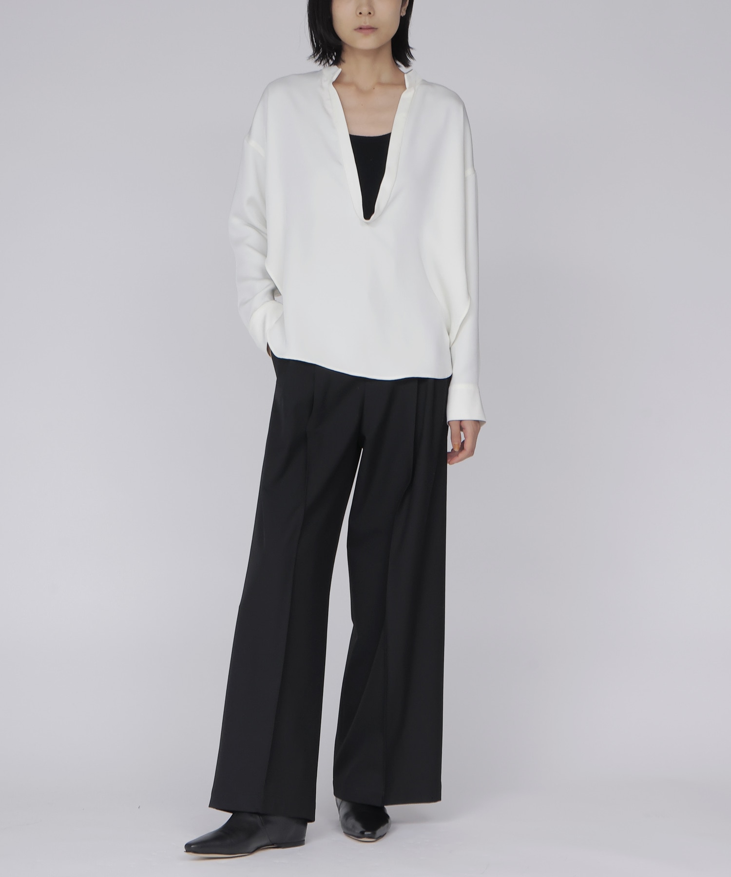 deep Uneck shirt