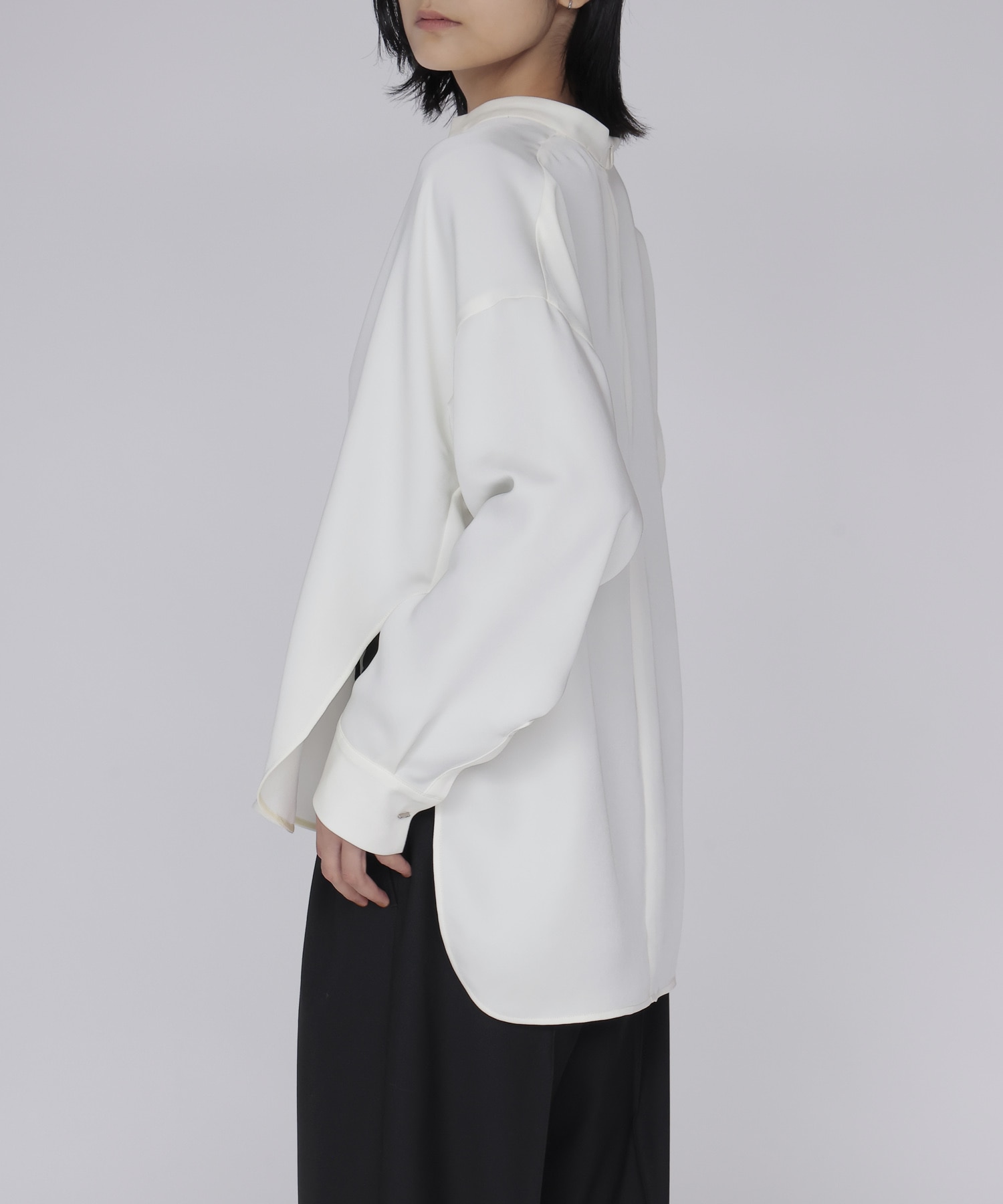 deep Uneck shirt