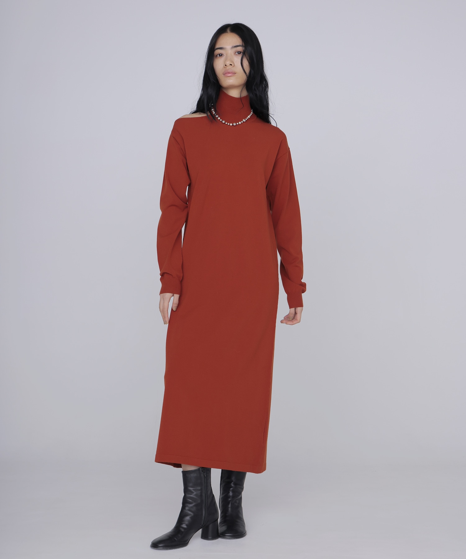 shoulder slit knit dress